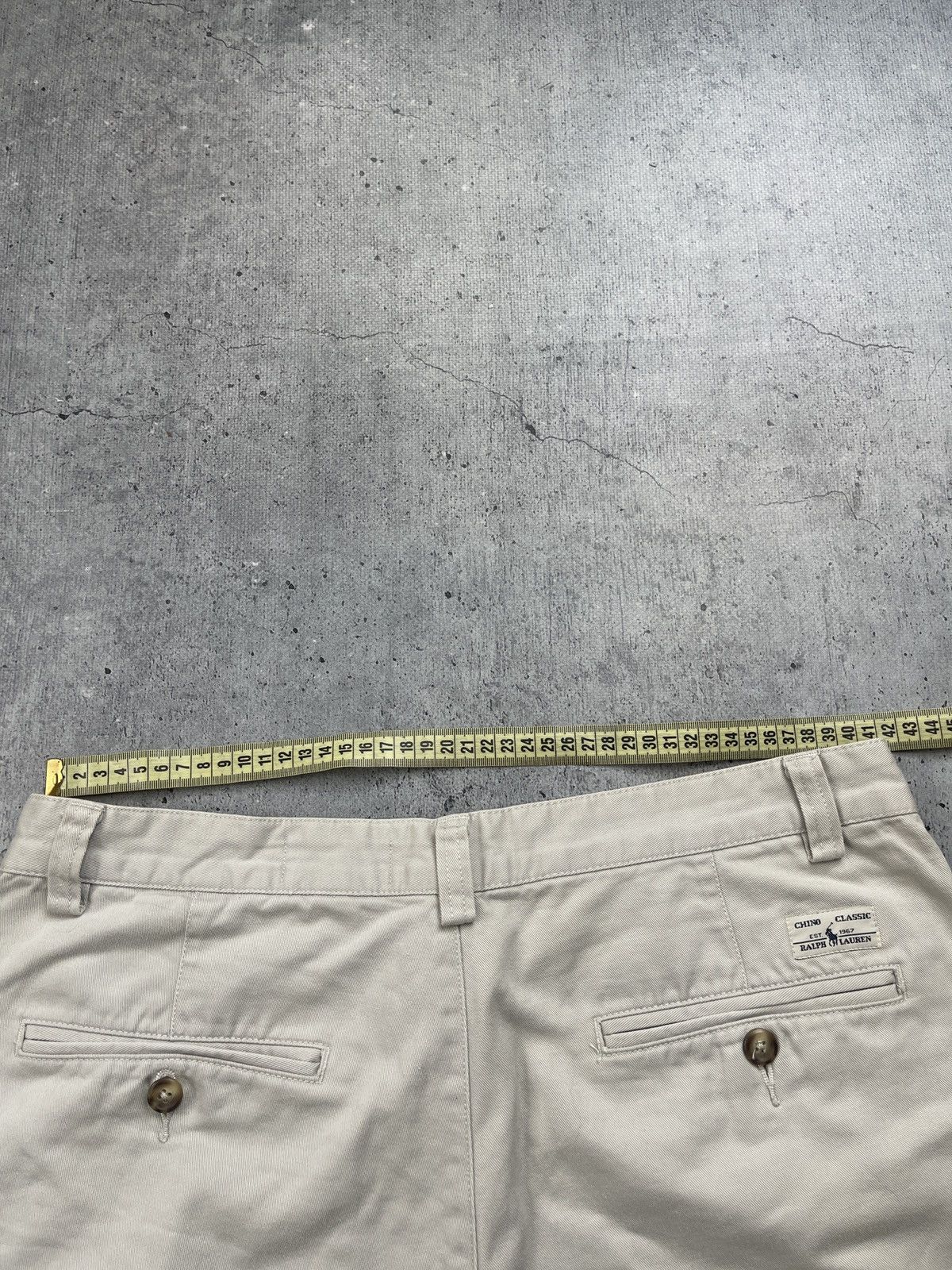 Polo Ralph Lauren × Vintage Vintage 90s Polo Ralph Lauren Chino Shorts/ Made In USA/ 34W Size US 34 / EU 50 - 9 Thumbnail