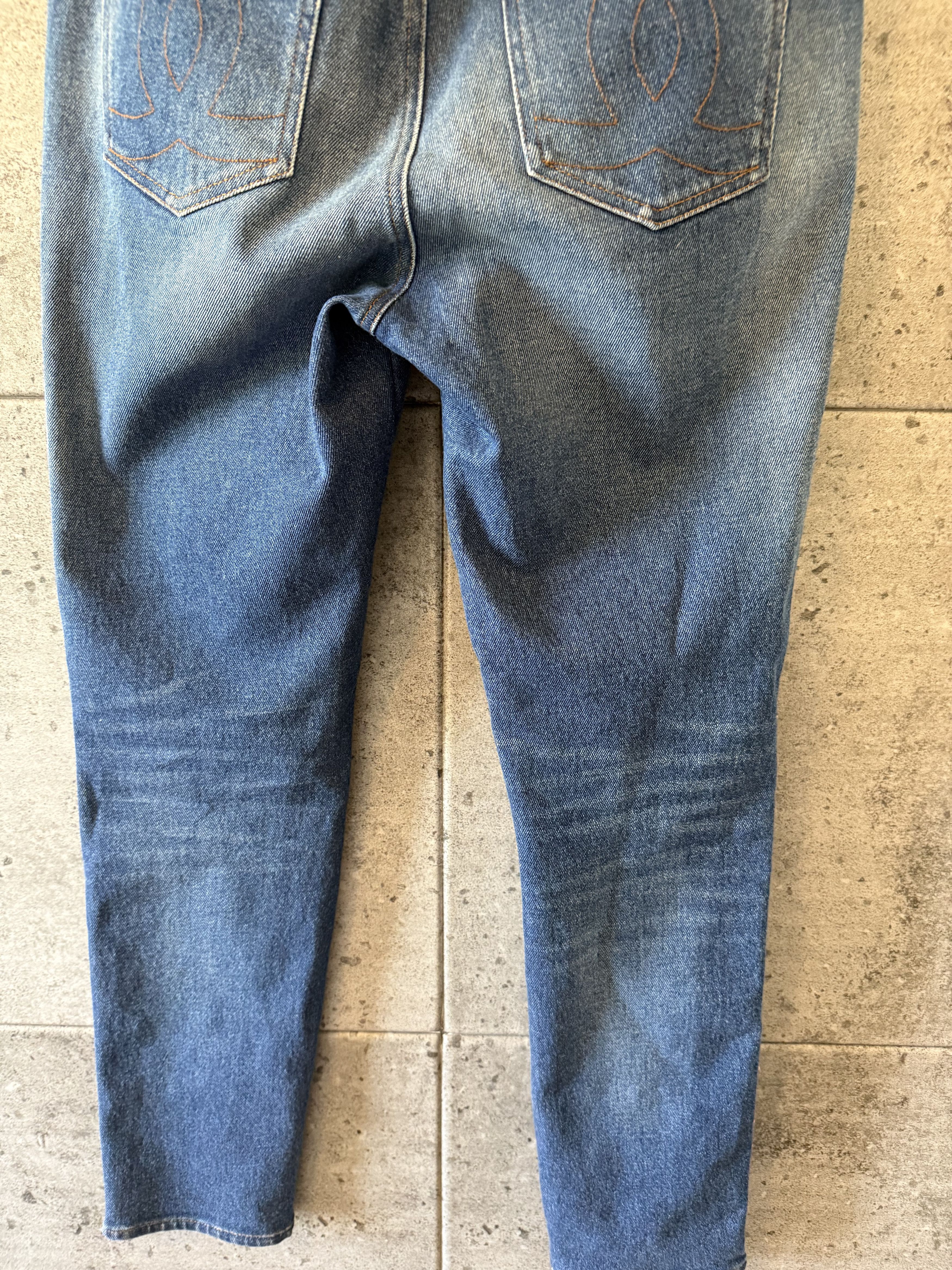 Chanel Chanel skinny embroidered double C denim Size US 31 - 9 Thumbnail