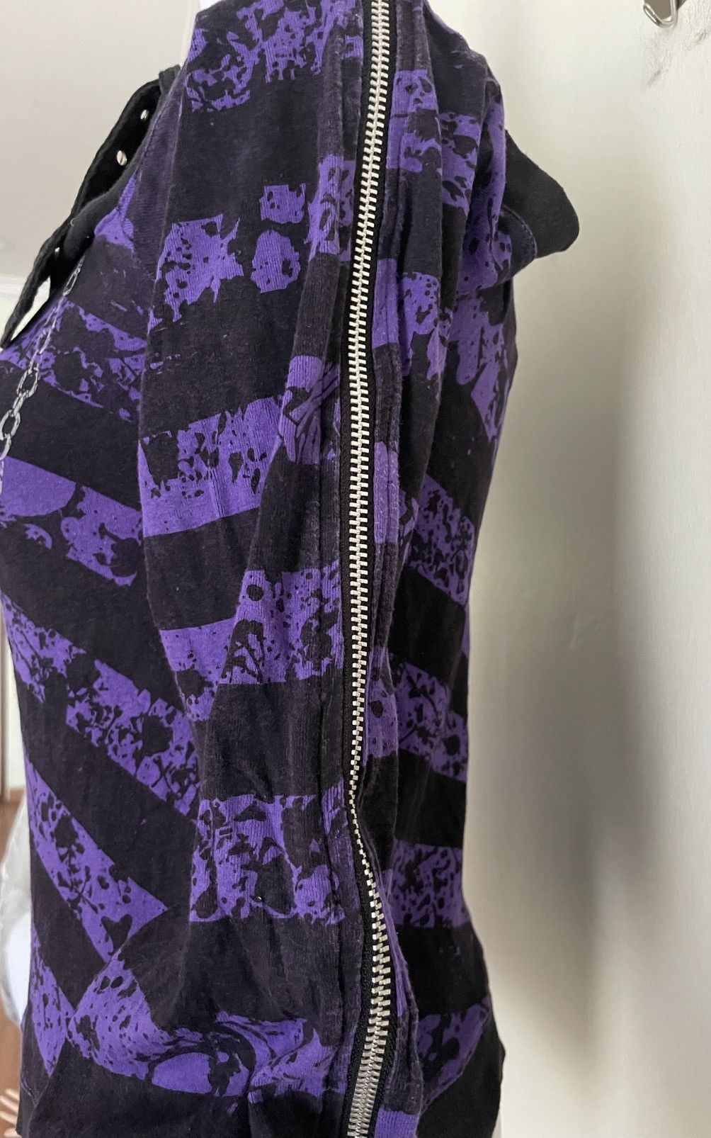 H.Anarchyism Off Shoulder Long sleeve Blouse