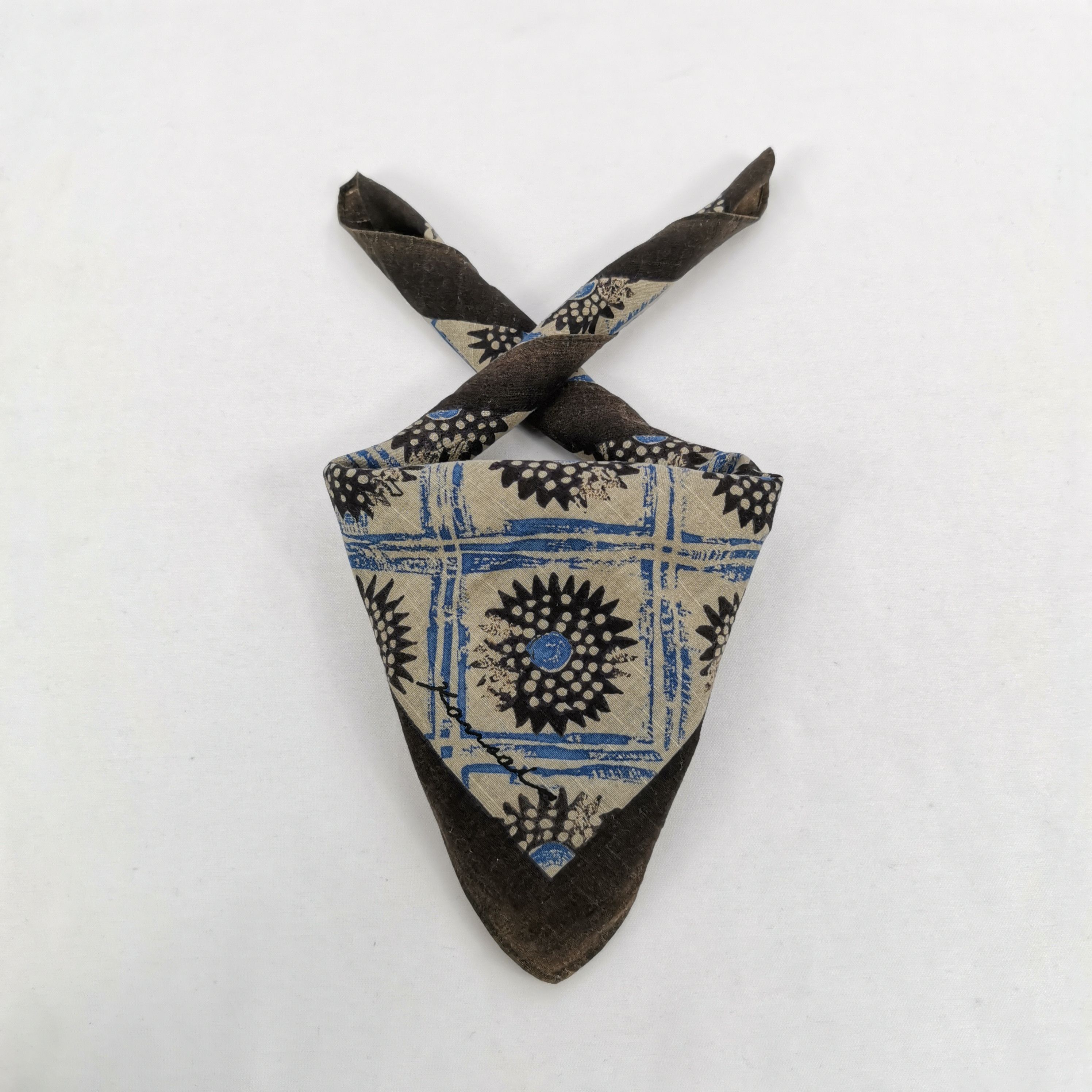 Kansai Yamamoto Vintage Kansai Handkerchief 56789 Size ONE SIZE - 1 Thumbnail