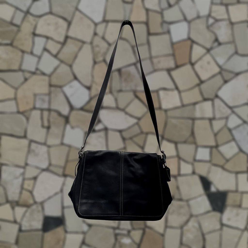 Coach Coach Hampton Crossbody Purse Black Leather 4in 10 1/4in 5606 Women Size ONE SIZE - 1 Thumbnail