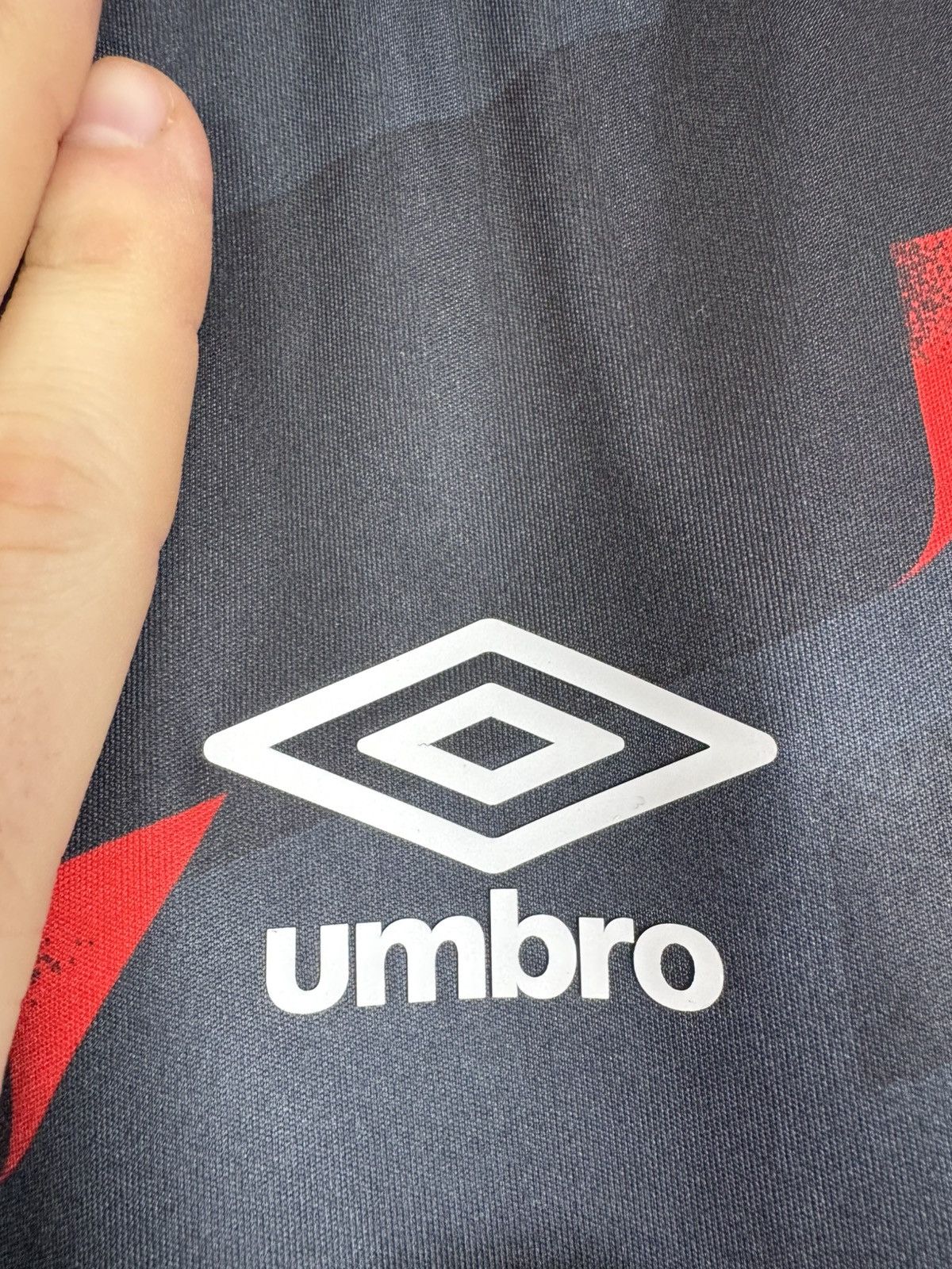 Umbro Umbro Carling Center Logo Lampas Jersey T-Shirt Size US L / EU 52-54 / 3 - 9 Thumbnail