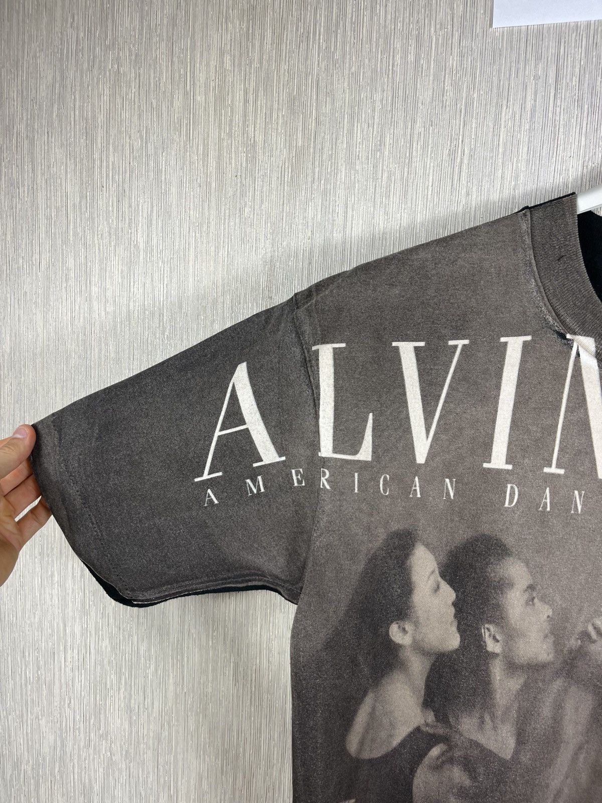 Vintage Vintage 90s Alvin Ailey x Annie Liebovitz full print t-shirt Size US L / EU 52-54 / 3 - 8 Thumbnail