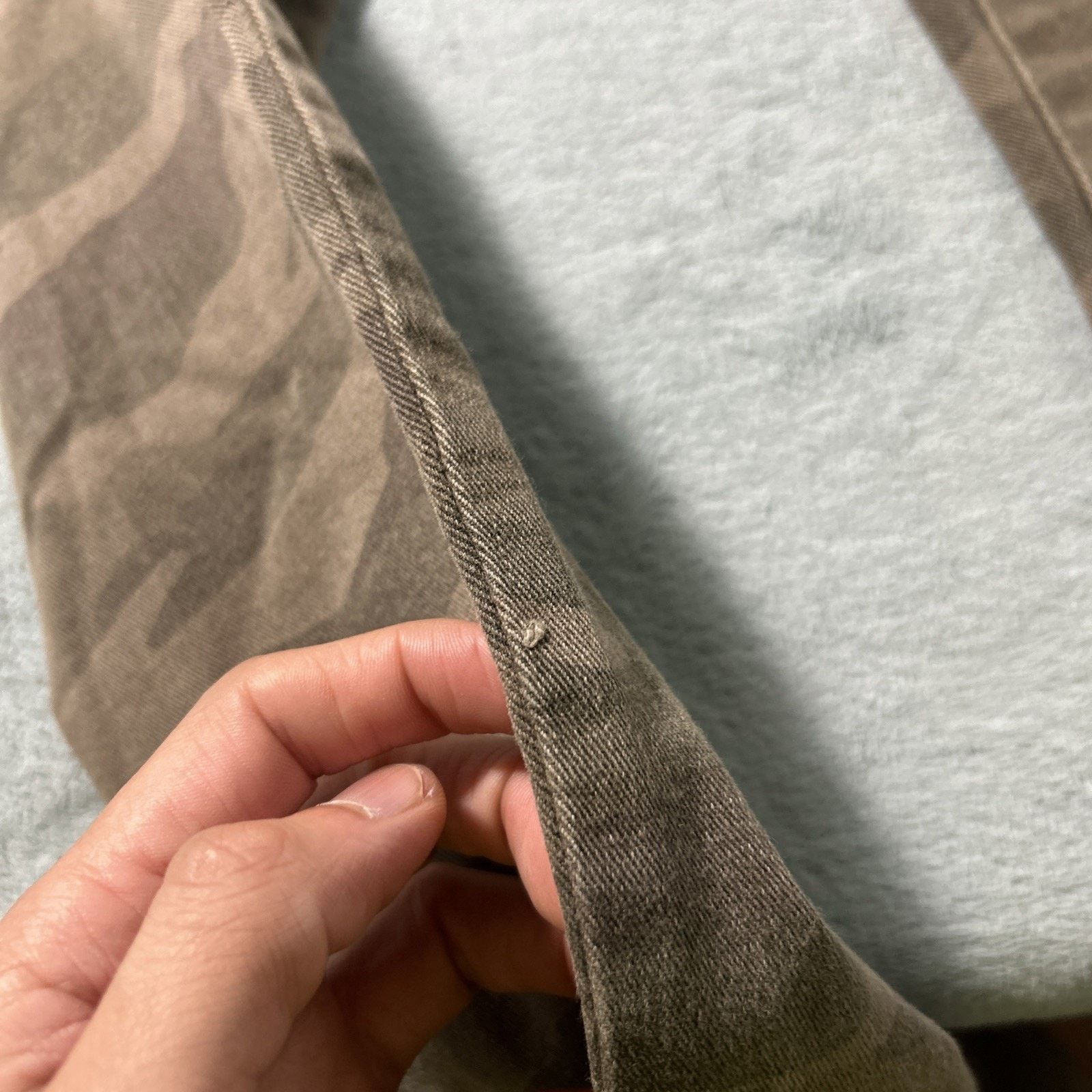 Levi's Levis Slim Straight Woodland Camo Jeans Women 32x28 Skinny Size 28" / US 6 / IT 42 - 7 Thumbnail