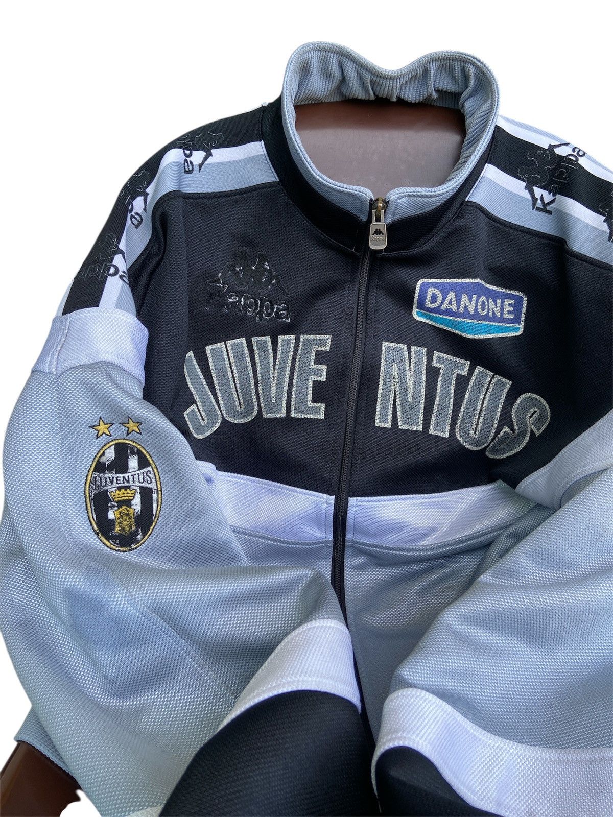 Other Vintage Juventus Kappa Danone Jacket Football Memorabilia Size US XL / EU 56 / 4 - 2 Thumbnail