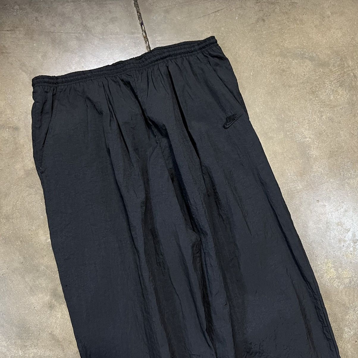 Nike × Vintage Vintage 90s Nike Windbreaker Jogger Sweatpants Mini Swoosh Size US 32 / EU 48 - 5 Thumbnail