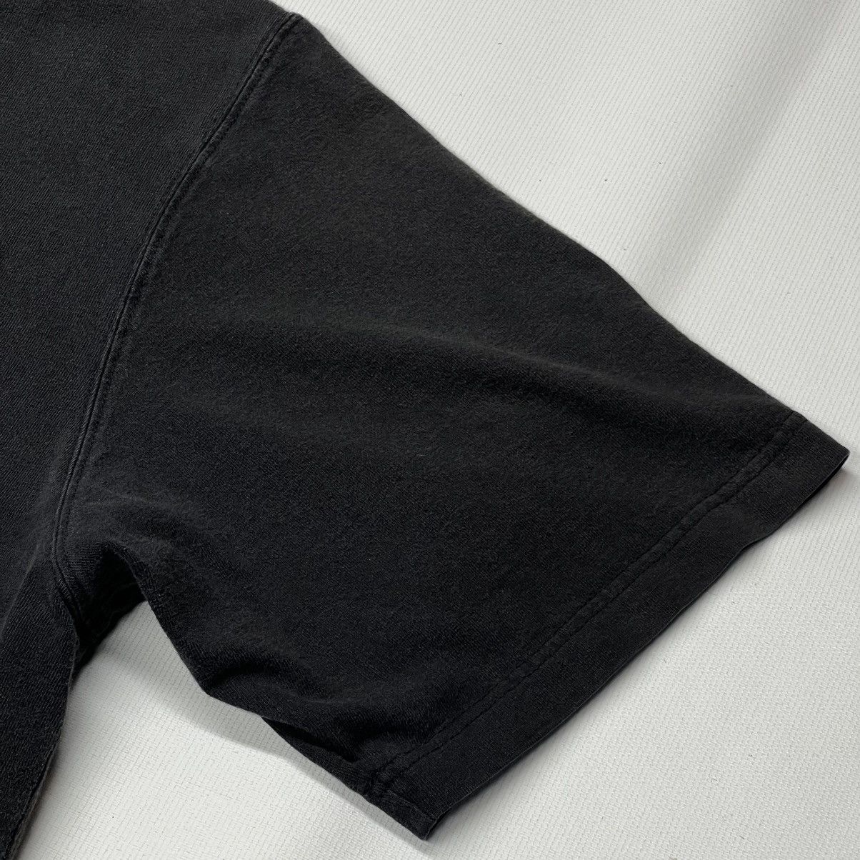 Carhartt × Vintage Carhartt Tee Shirt Black Original Fit Pocket Button Workwear Size US XL / EU 56 / 4 - 5 Thumbnail