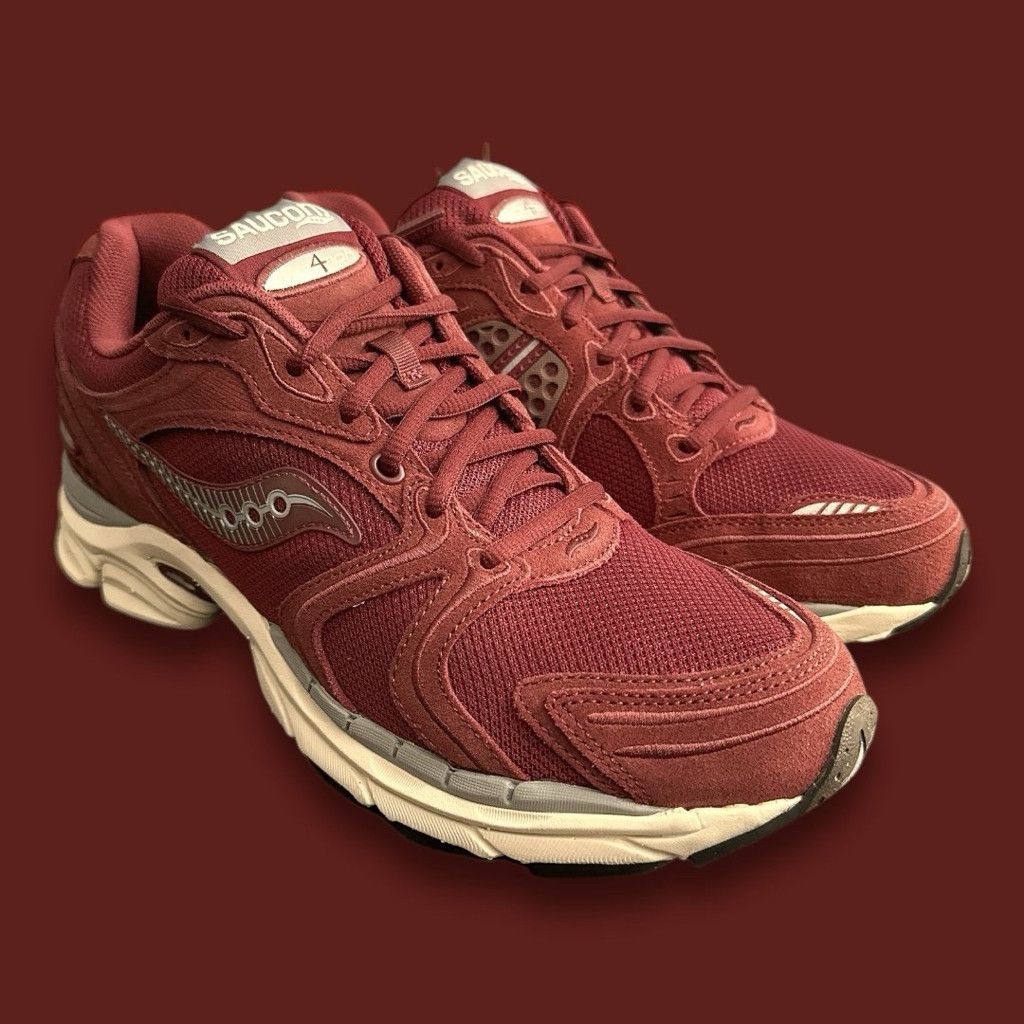 Saucony Saucony ProGrid Triumph 4 Premium (maroon/grey) size 10 Size US 10 / EU 43 - 1 Thumbnail