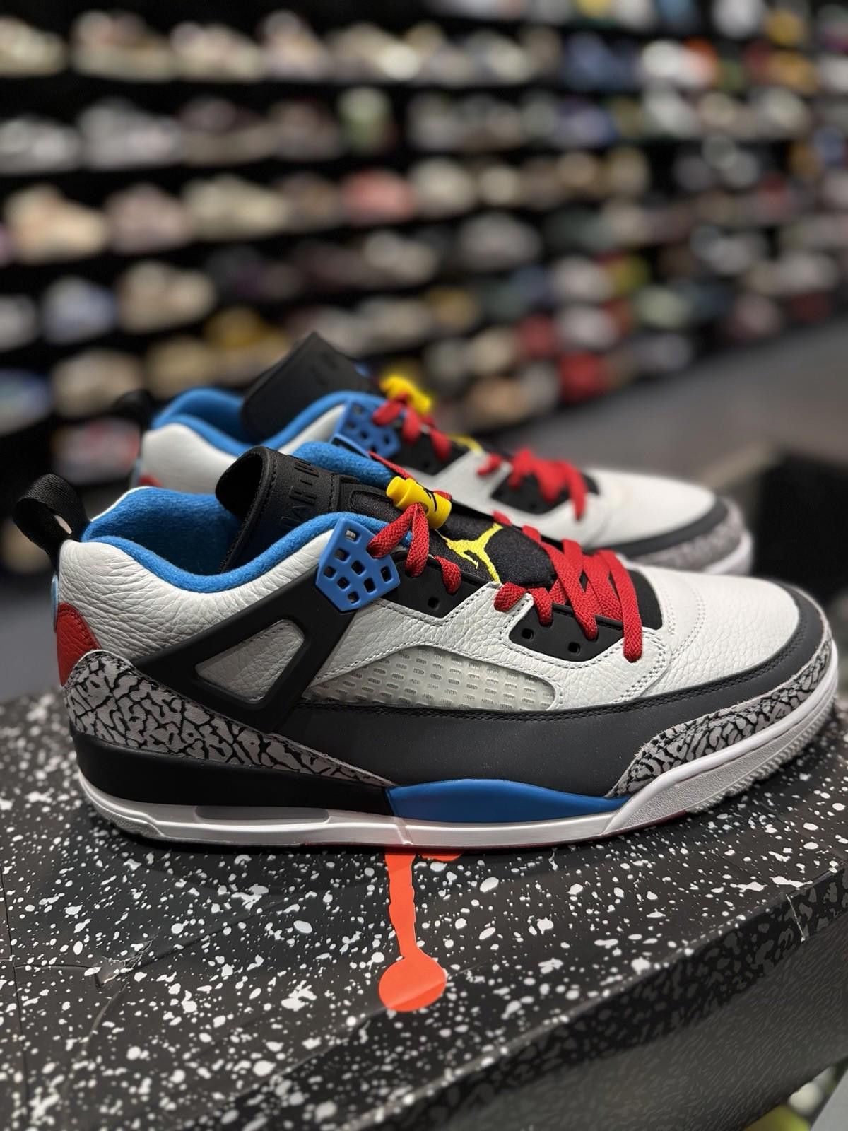Nike Jordan Spizike Low Se Neutral Gray Men Size 13 Multicolor Size US 13 / EU 46 - 1 Thumbnail