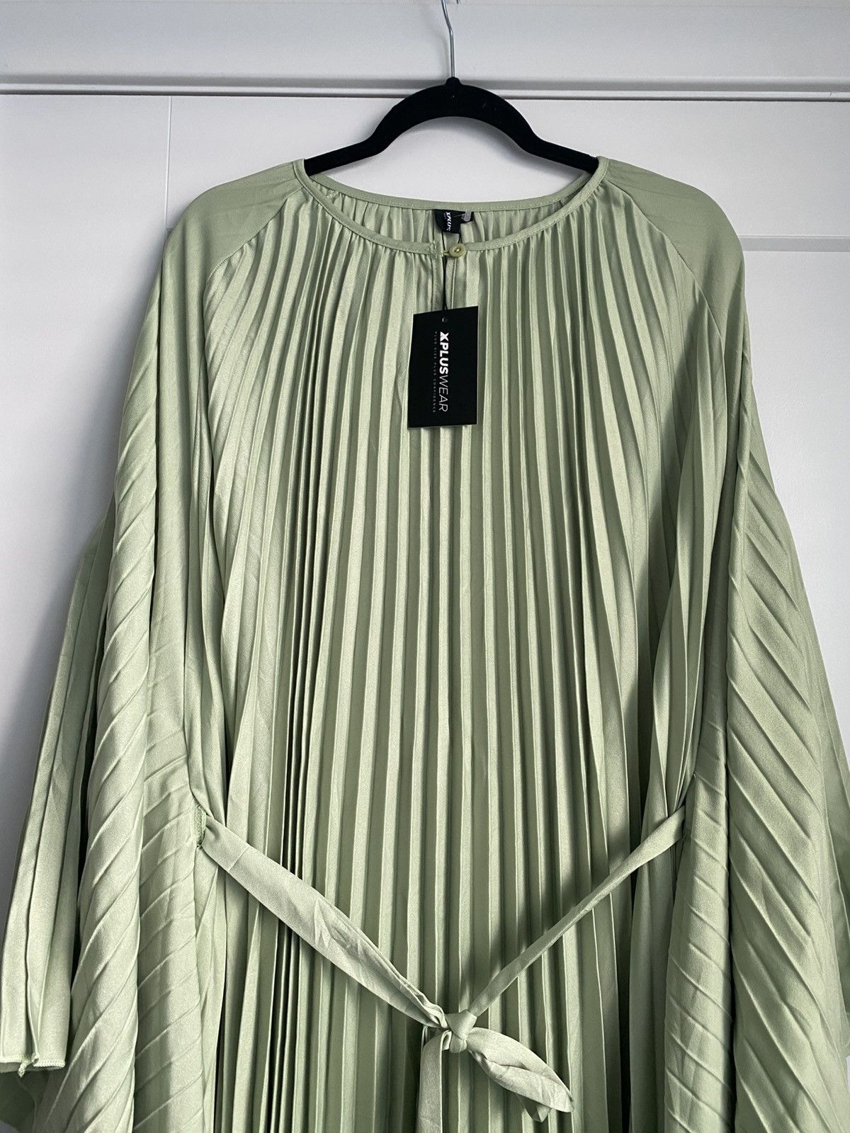 Other X plus wear NWT Green Pleated Maxi Kaftan Onesize Dress Size ONE SIZE - 2 Thumbnail