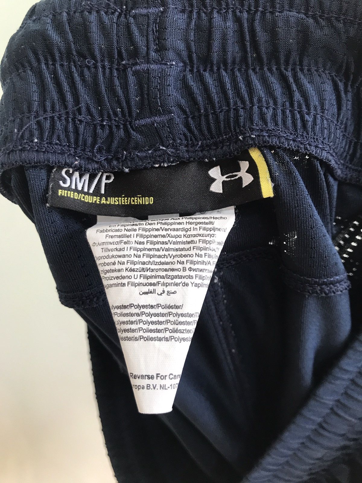 Under Armour Tottenham Hotspur 2014-2015 Soccer Shorts Football Jersey Size US 31 - 3 Thumbnail