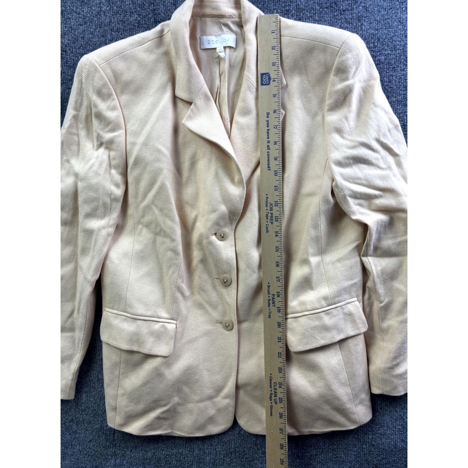 Escada VINTAGE ESCADA Blazer Womens 42 Beige Cashmere Silk 3 Button Lined Italy Size M / US 6-8 / IT 42-44 - 3 Thumbnail