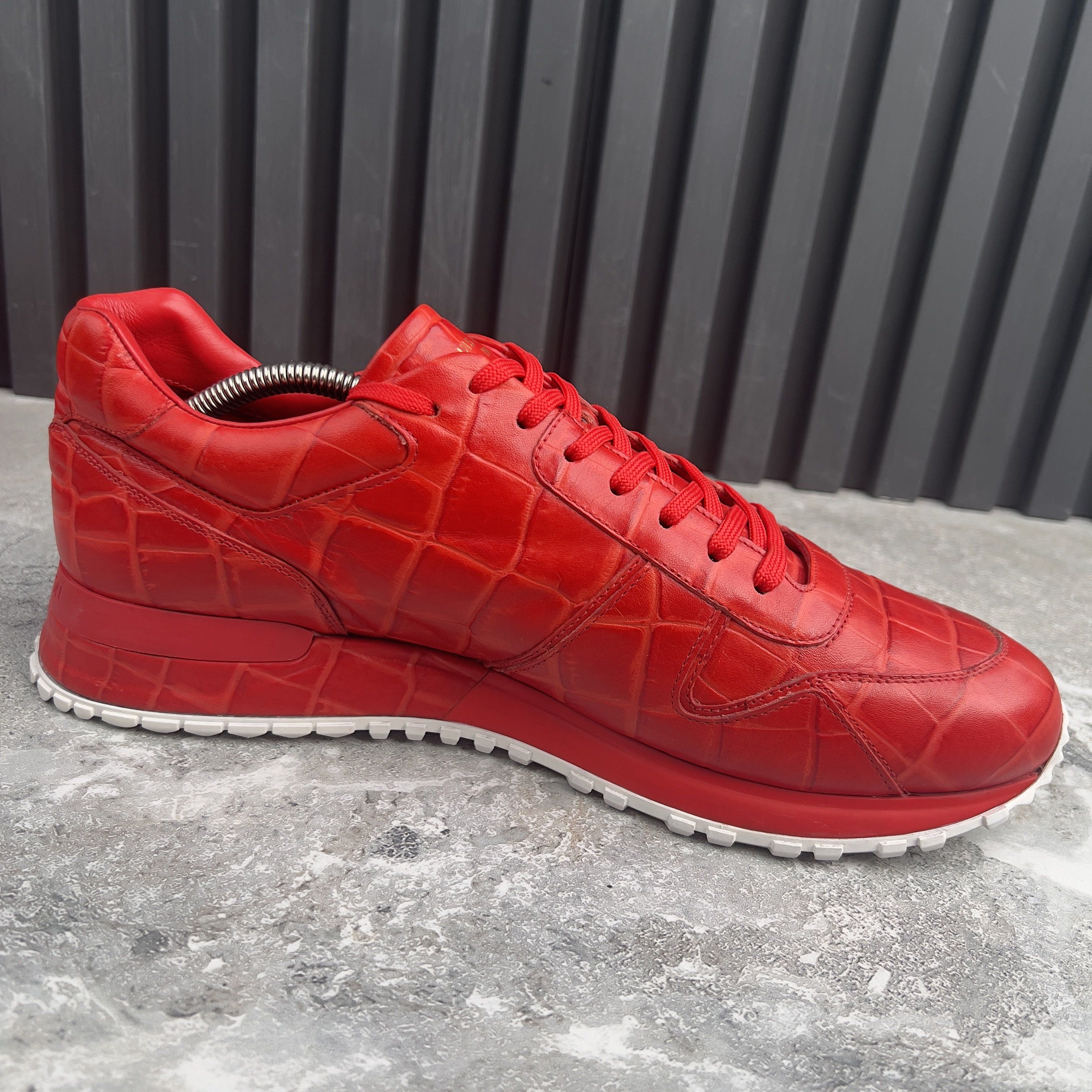 Louis Vuitton Run Away Sneakers Red Pattern Crocodile Leather Size US 9.5 / EU 42-43 - 8 Thumbnail