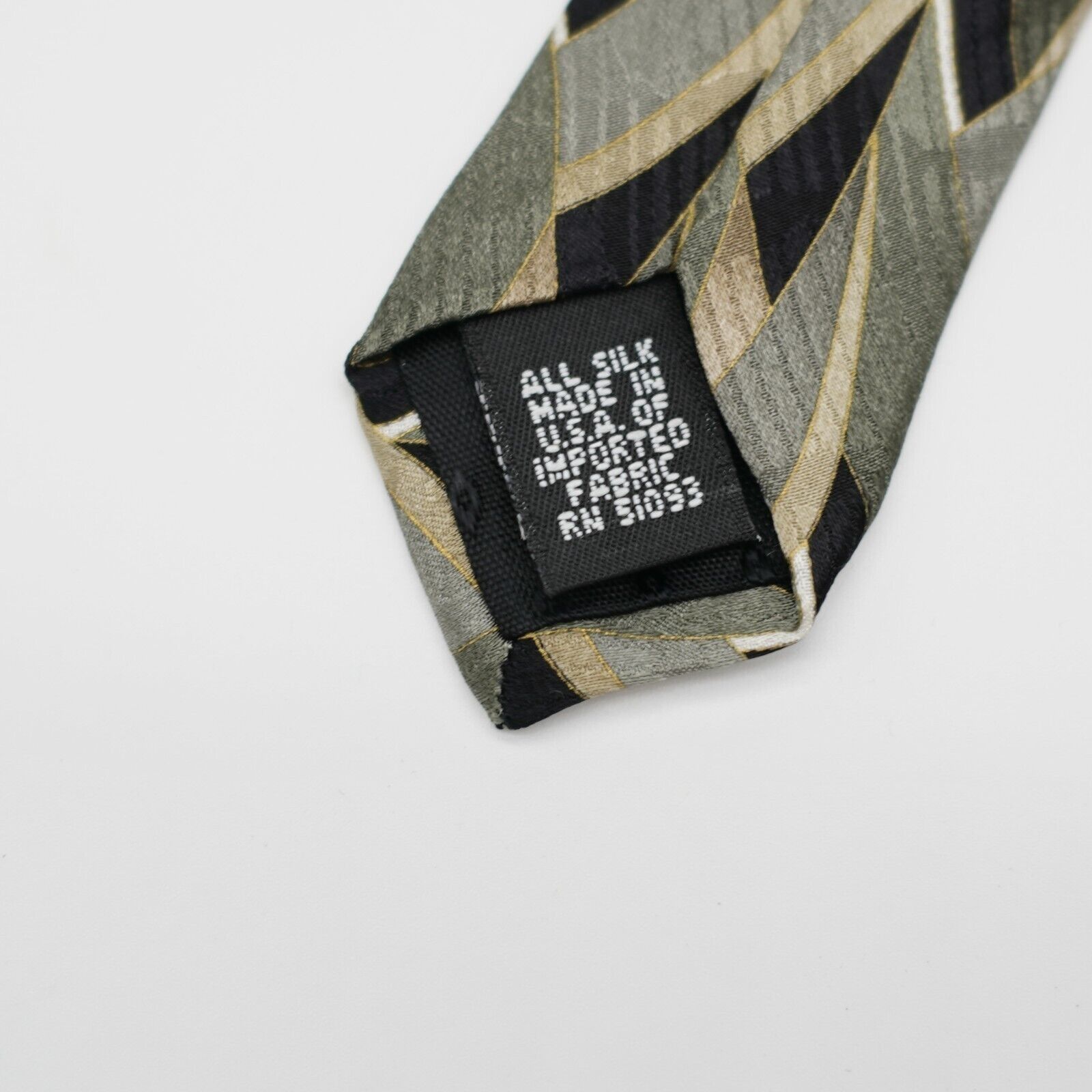 J Ferrar J. Ferrar Green Tan Abstract Geometric Jacquard Print Long W Size ONE SIZE - 3 Thumbnail
