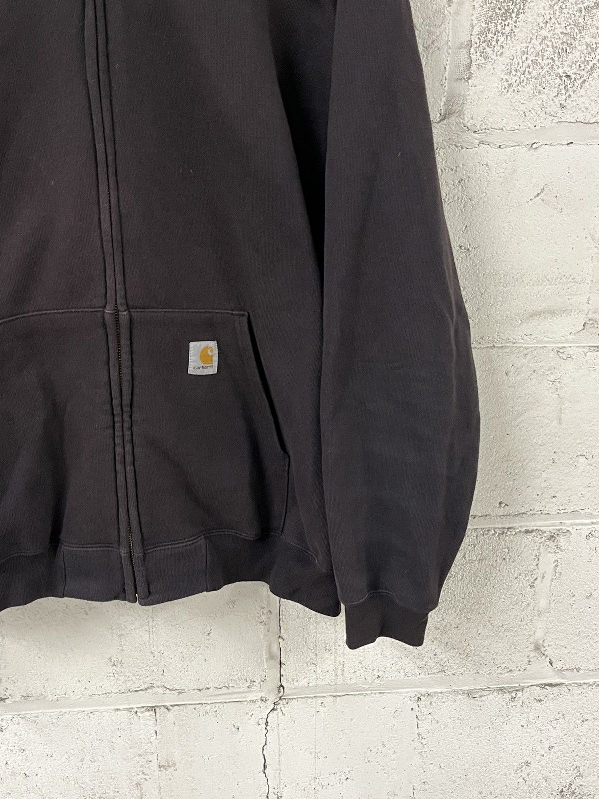 Carhartt Vintage Carhartt Zip Up Hoodie Sweater sweatshirt faded Size US XL / EU 56 / 4 - 3 Thumbnail