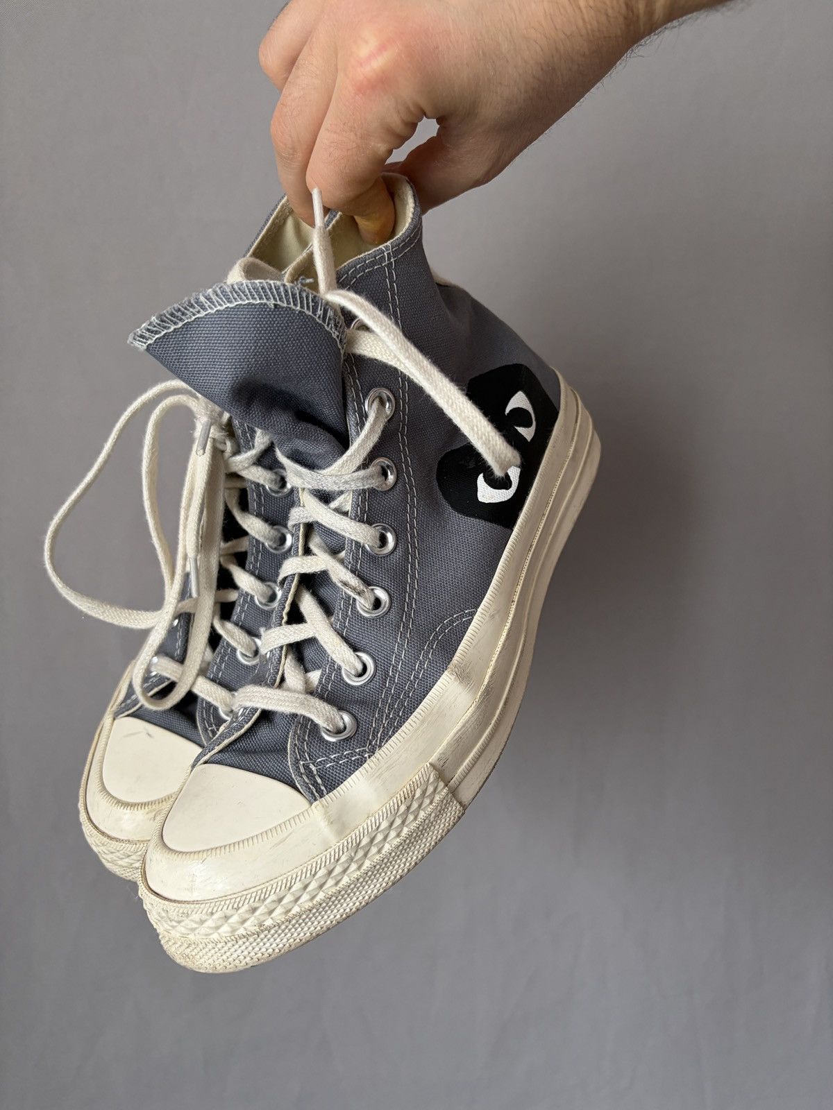 Comme des Garcons PLAY × Converse Comme Des Garcons Play x Converse Gray Hi-top Sneakers Size US 7 / IT 37 - 5 Thumbnail