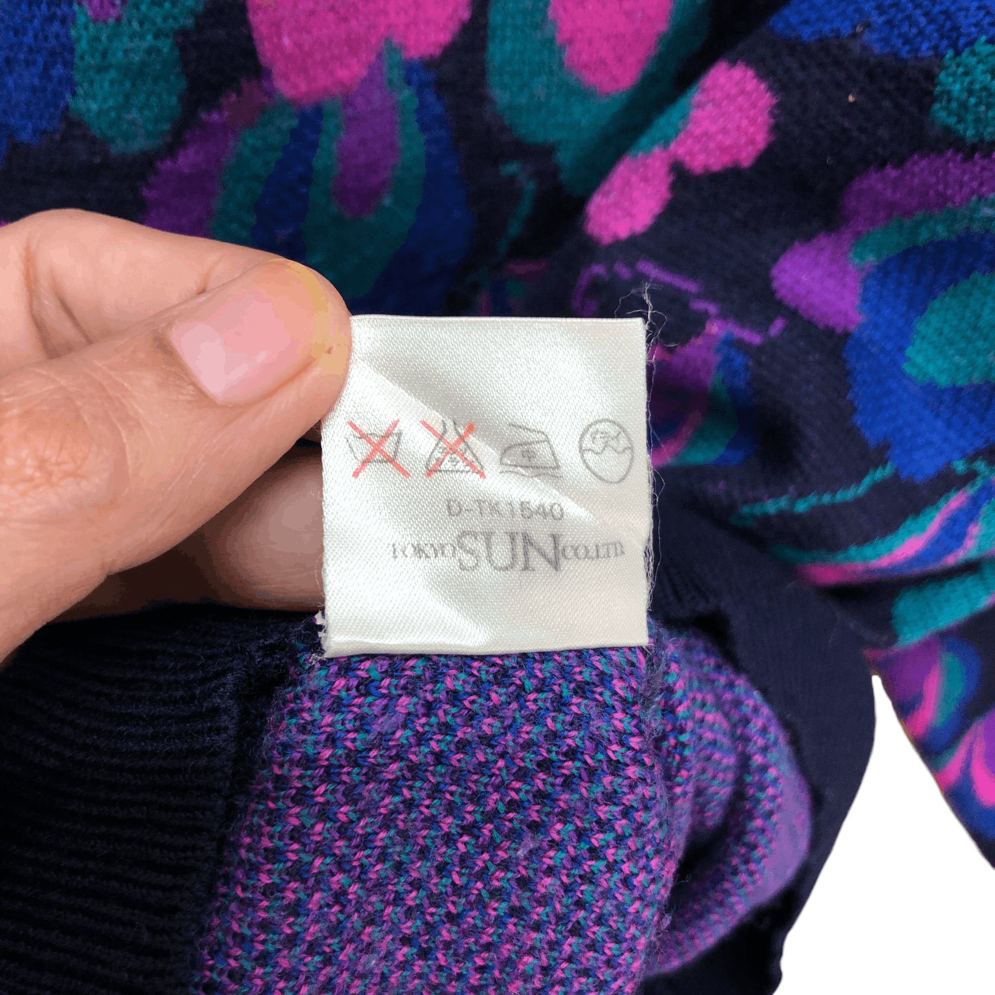 Japanese Brand NICE BUTTERFLY DESIGN KNIT SWEATER BY JACQUARD #5212-180 Size L / US 10 / IT 46 - 7 Thumbnail