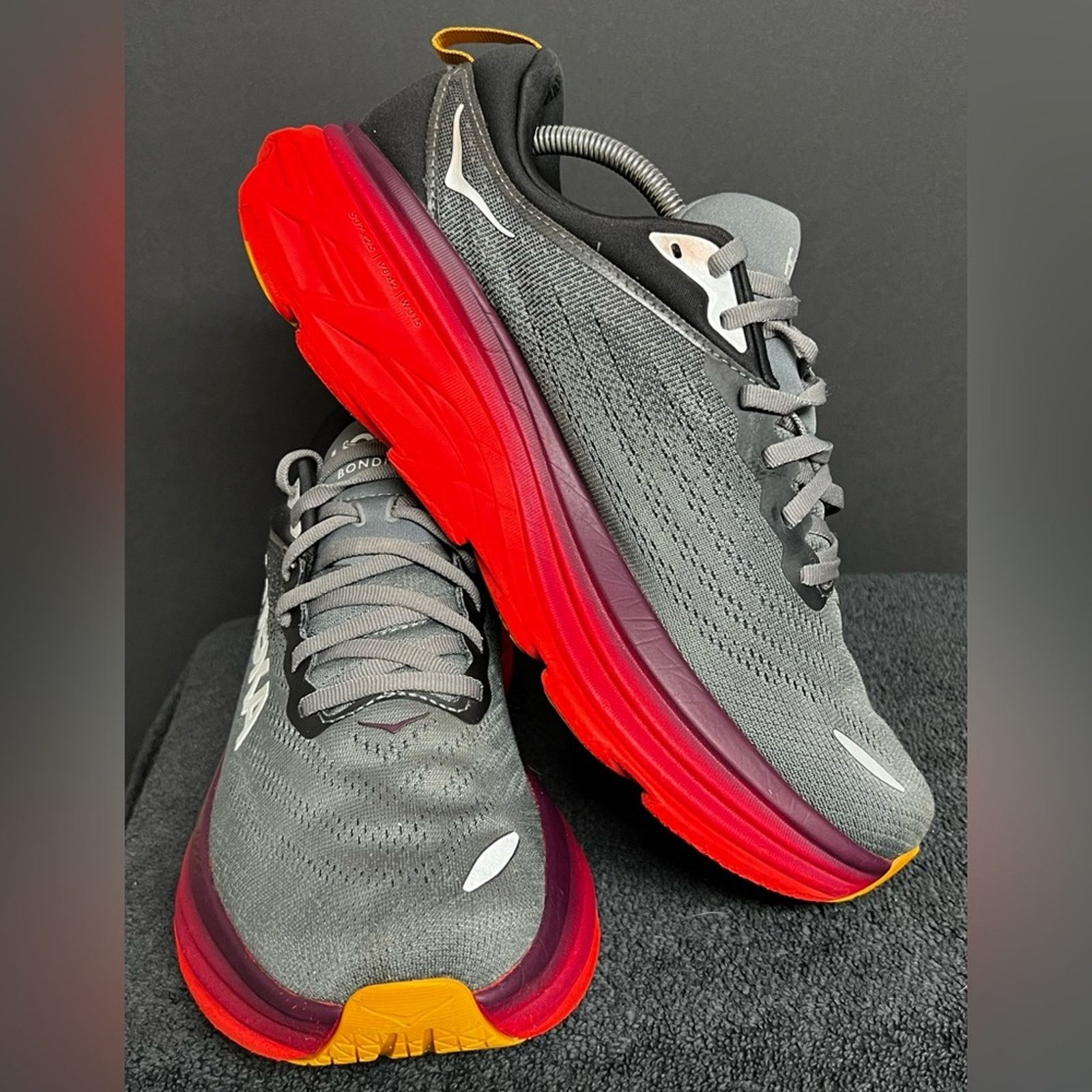 Hoka Hoka One One Bondi 8 Men’s SIZE 10.5 D Gray Athletic Shoes Size US 10.5 / EU 43-44 - 3 Thumbnail
