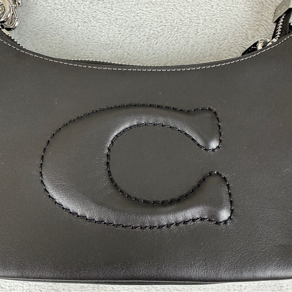 Coach NWT Teri Shoulder Bag with Signature Quilting Color B
