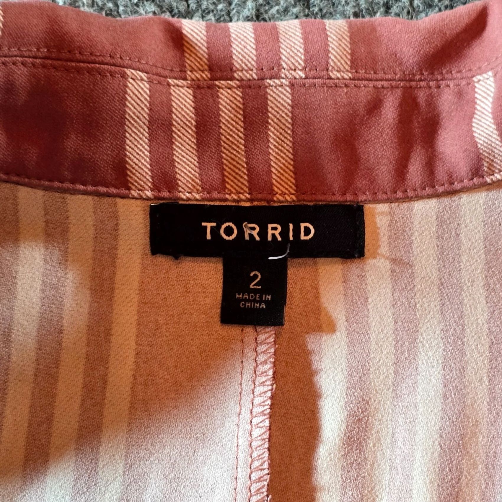 Torrid Torrid Blazer Women 2X Pink White Striped Long Sleeve Casual Career Classic Blazer (Plus) Size XXL / US 16-18 / IT 52-54 - 3 Thumbnail