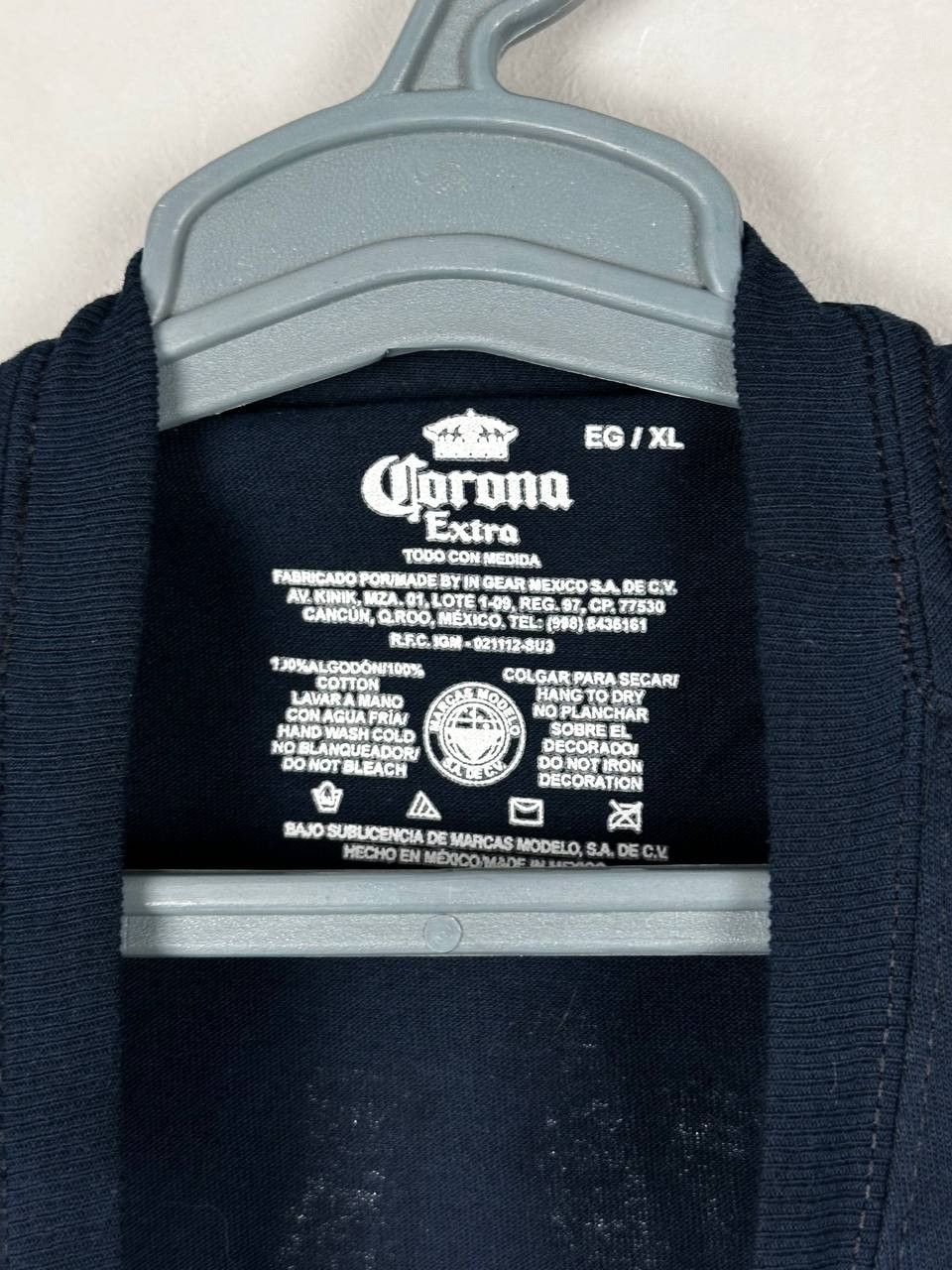 Vintage Vintage Corona Extra T-Shirt Medium Y2K Beer Promo Graphic Size US XL / EU 56 / 4 - 8 Thumbnail