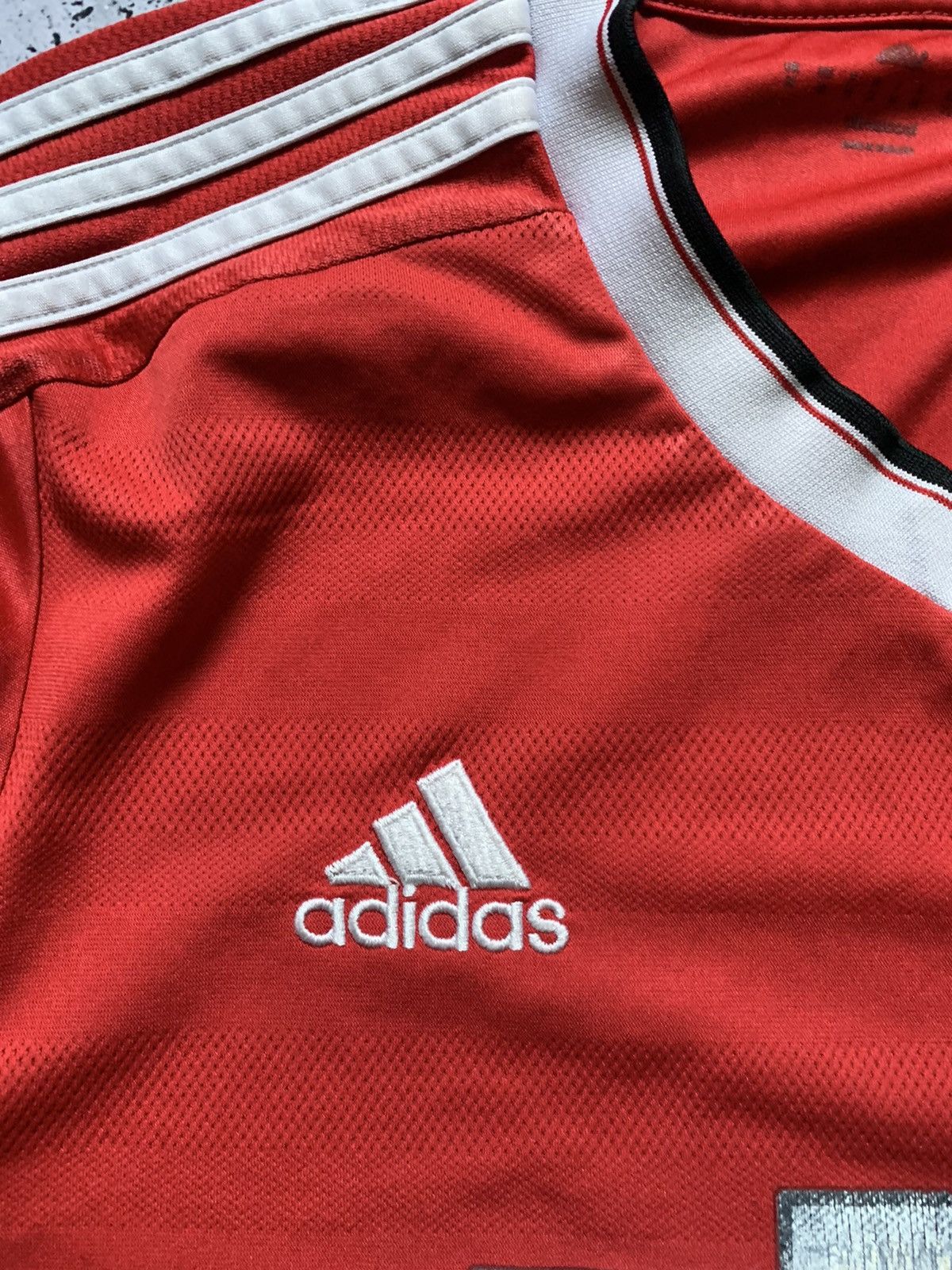 Adidas × Vintage Vintage Adidas Manchester United Soccer Jersey Y2K USA Size US M / EU 48-50 / 2 - 3 Thumbnail