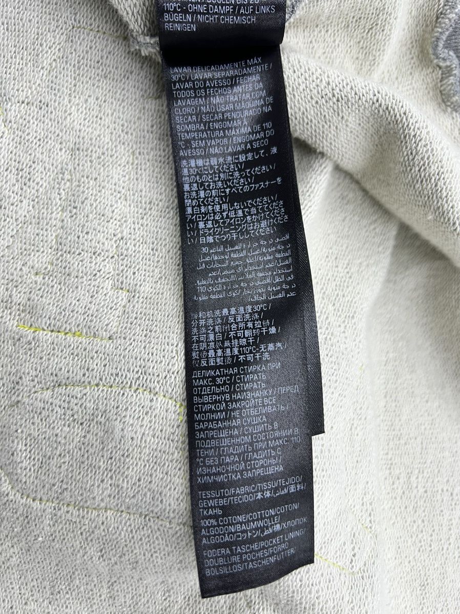 Balenciaga Balenciaga SS23 grey skate graffiti zip hoodie Size US M / EU 48-50 / 2 - 7 Thumbnail