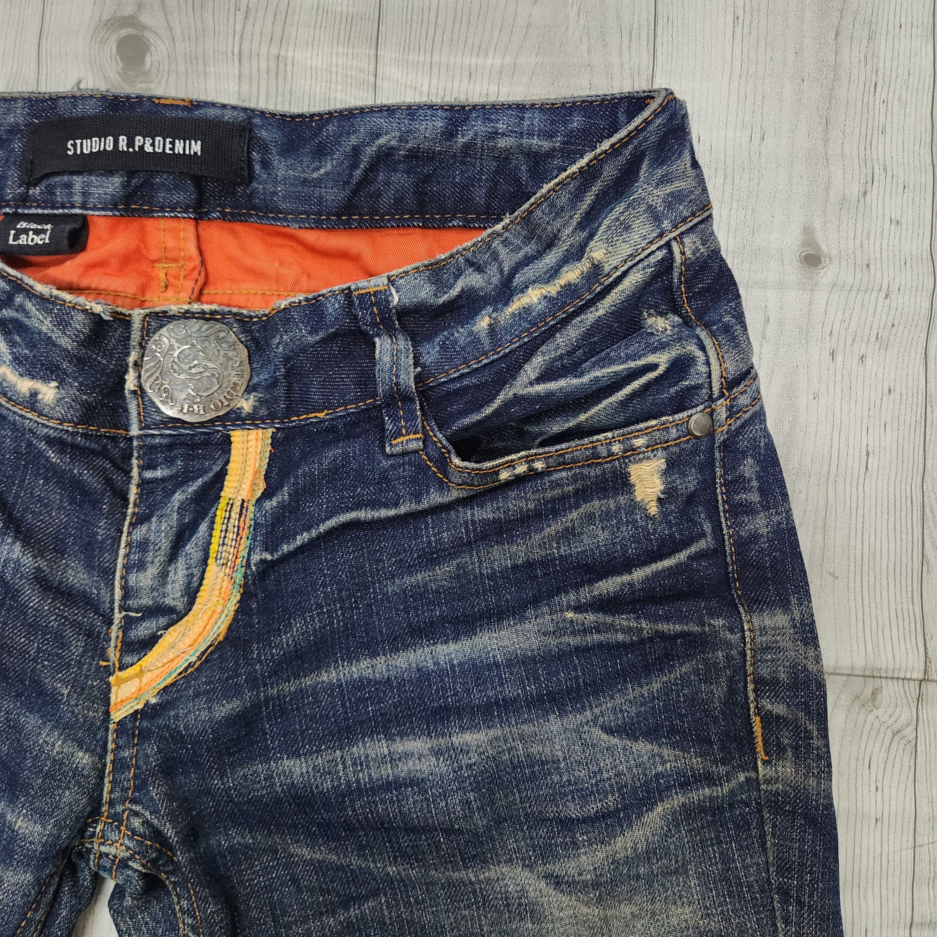 Denim & Co. × Japanese Brand Flared Denim & Co Red Pepper Thrashed Jeans Size US 28 / EU 44 - 6 Thumbnail