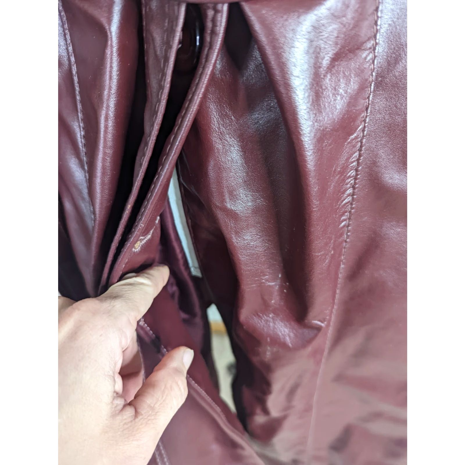 Vintage VINTAGE Belted Red Leather Trench Coat Long Women's Size Small Boho 70s Coat Size S / US 4 / IT 40 - 5 Thumbnail