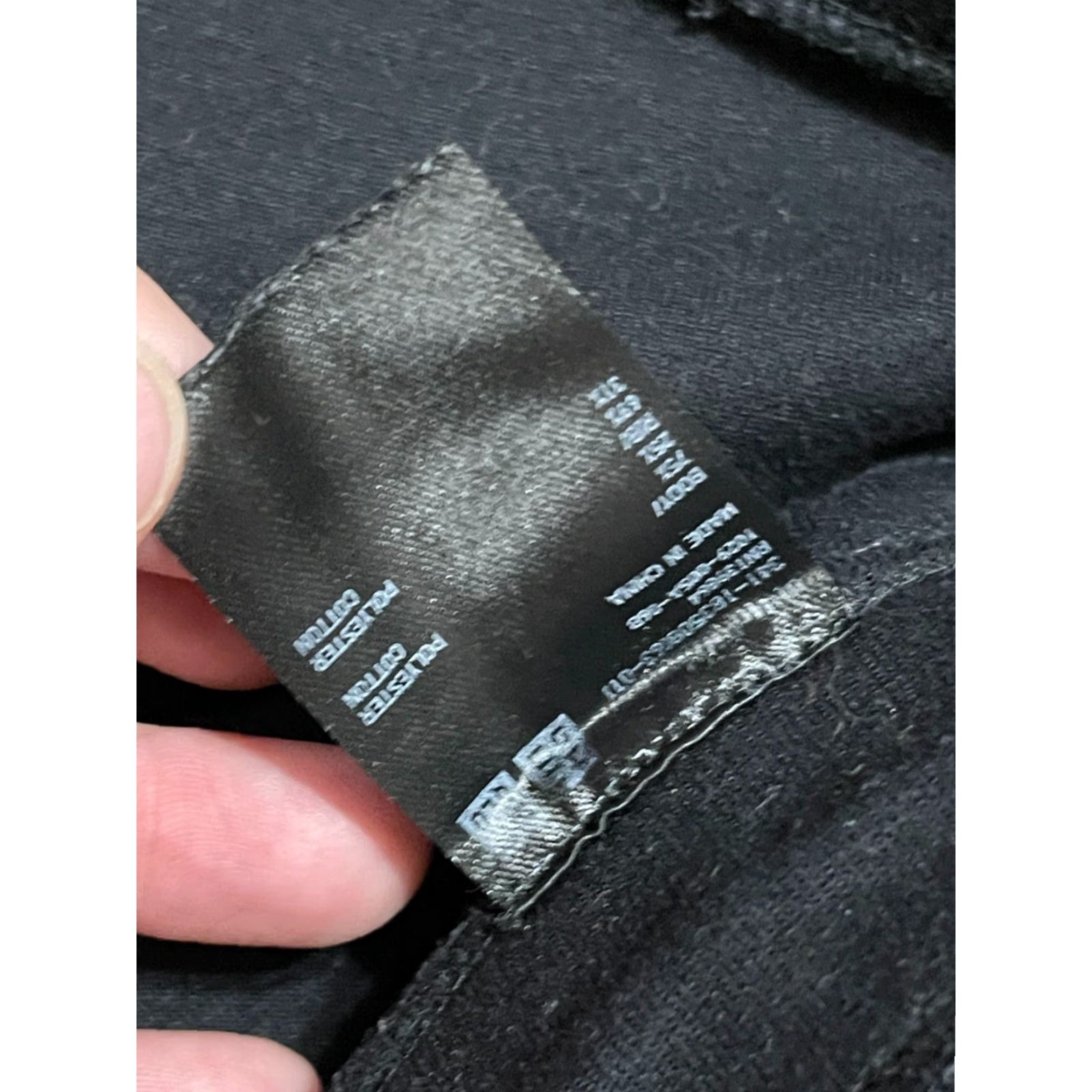 Uniqlo Uniqlo Sweatpants Black Women's Size Small Tie Waist Casual Pants Regular Inseam 27.5 in Tapered Size 28" / US 6 / IT 42 - 5 Thumbnail