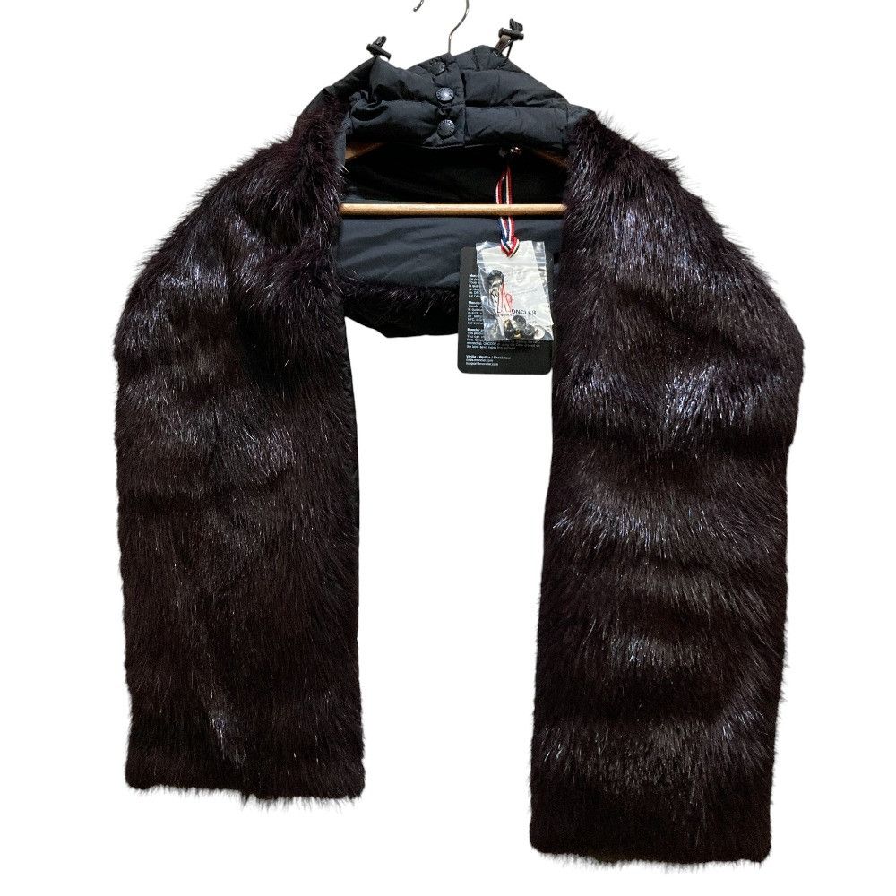 Moncler Moncler Moncler Grenoble SCIARPA Nutria Fur Scarf Hood Fur Scarf DUTY FREE for USA Size ONE SIZE - 1 Thumbnail