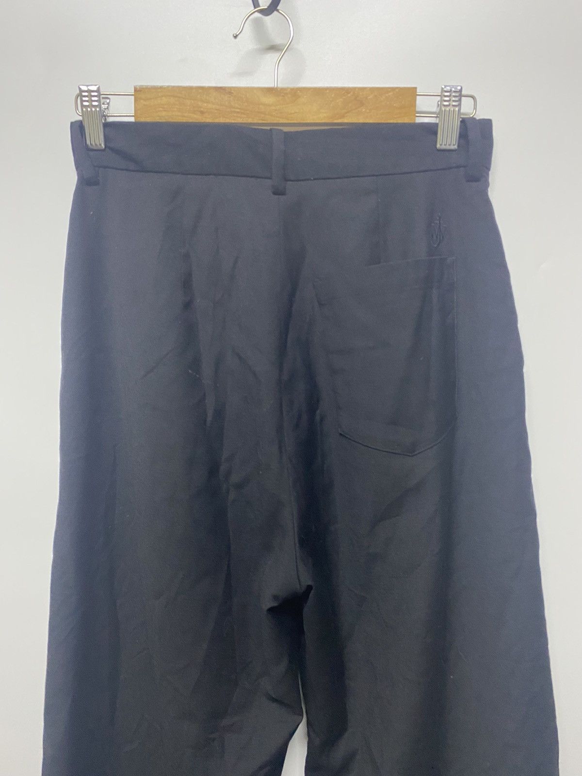 Designer × JW Anderson × Uniqlo UNIQLO X JW ANDERSON BAGGY TROUSER PANT Size 28" / US 6 / IT 42 - 5 Thumbnail