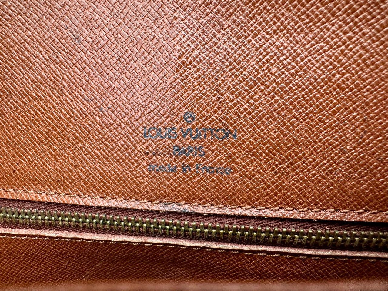 Louis Vuitton Authentic Louis Vuitton Monogram Saint Cloud PM Shoulder Bag Size ONE SIZE - 5 Thumbnail