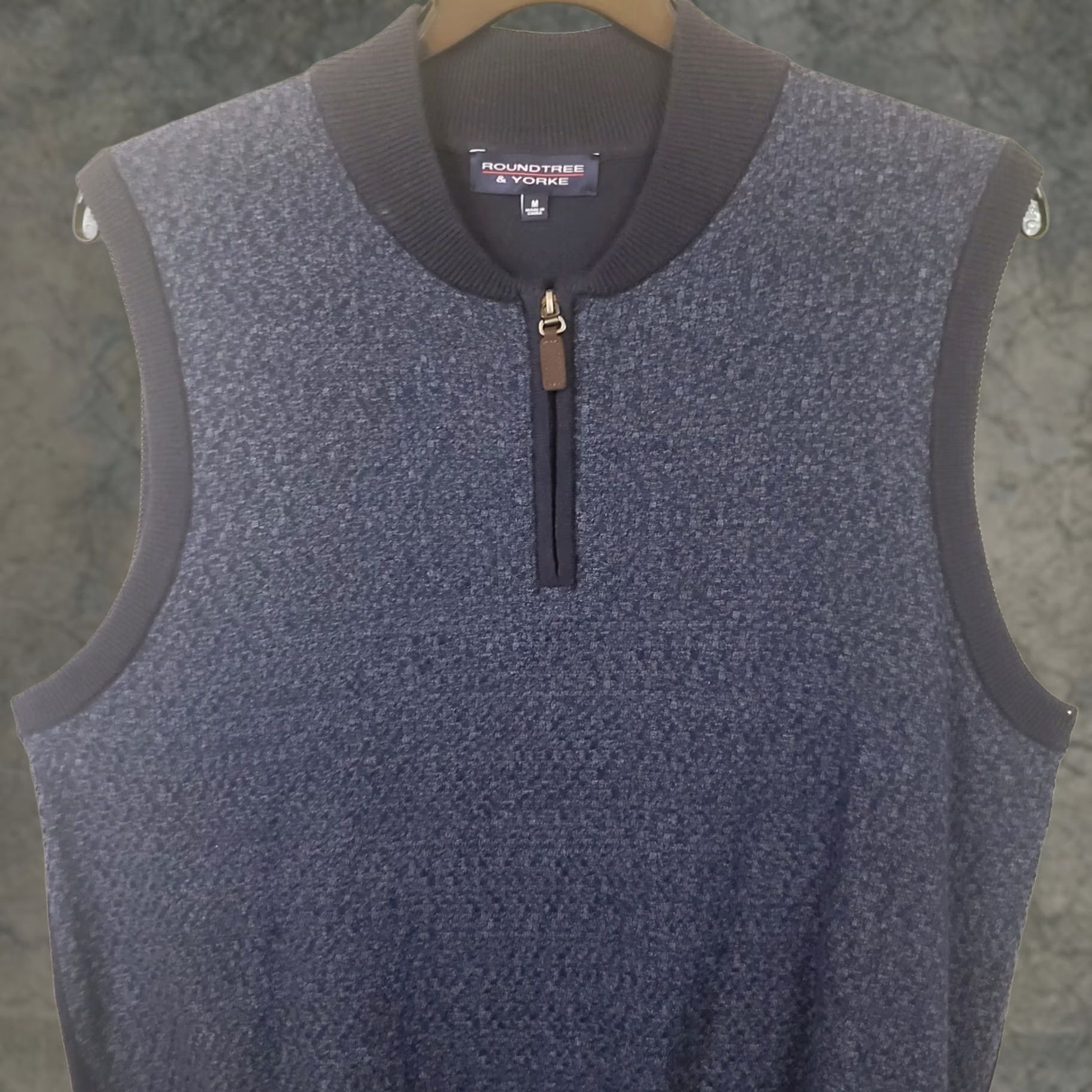 Roundtree & Yorke Roundtree & Yorke Men's Sweater Vest Blue Knit 1/4 Zip Cotton Blend M Size Vest Cotton Knit Blue Mens Size US M / EU 48-50 / 2 - 1 Thumbnail