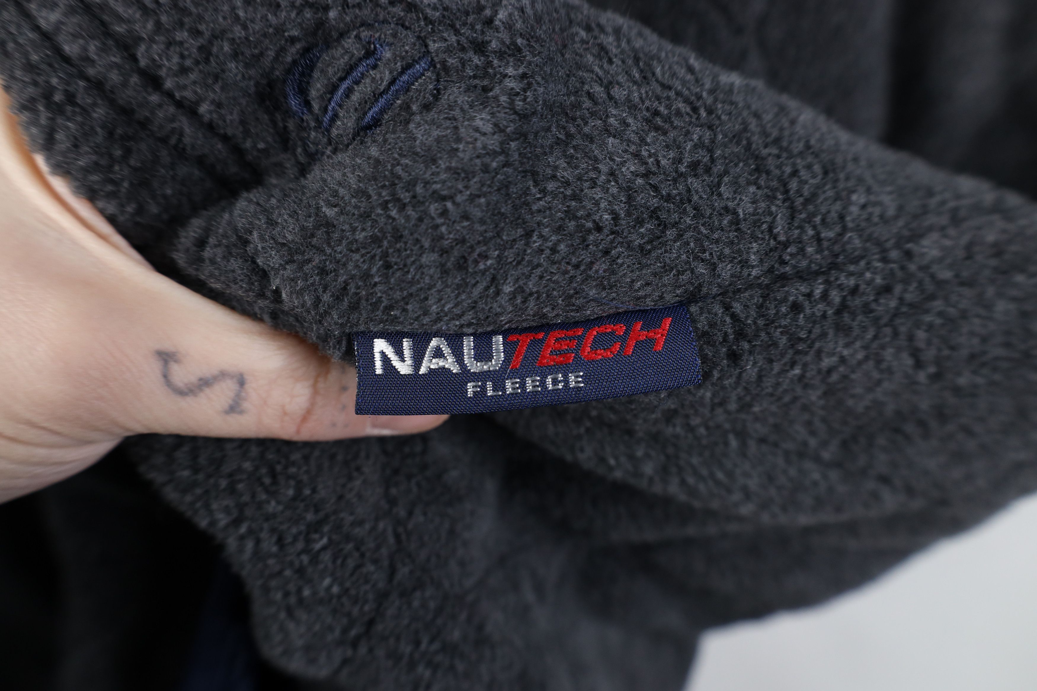 Nautica Vintage 90s Nautica Challenge Cup Sailing Fleece Vest Jacket Size US L / EU 52-54 / 3 - 5 Thumbnail