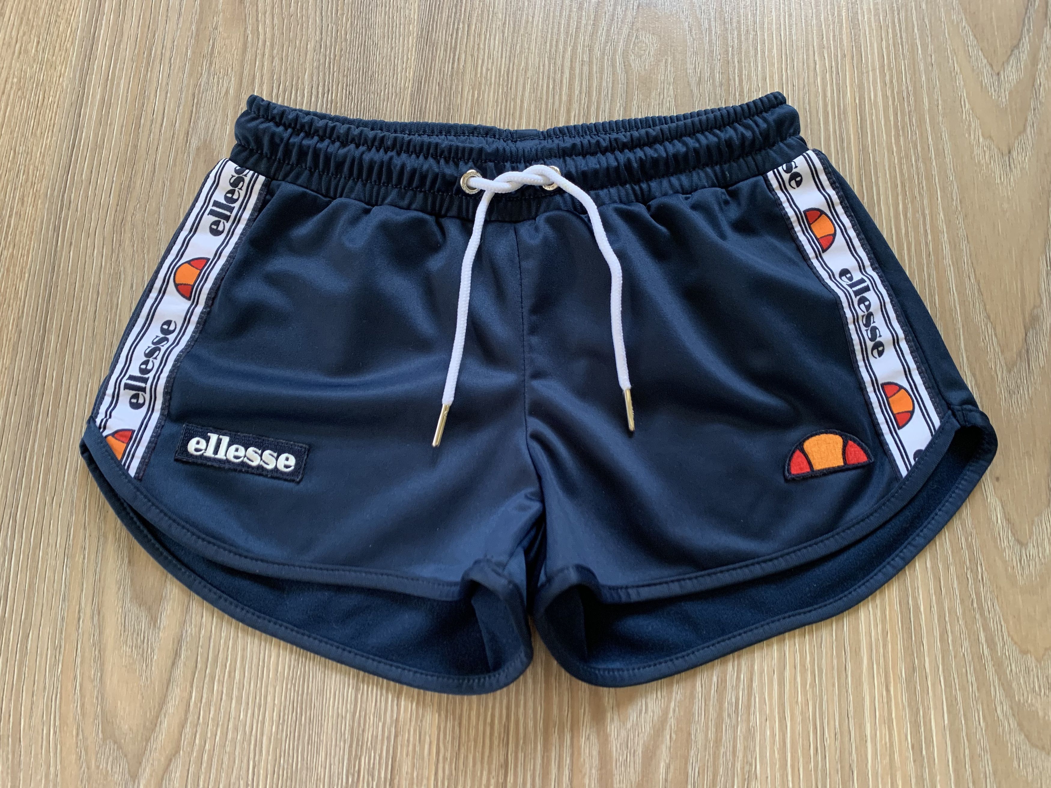 Ellesse Vintage Ellesse Sport Shorts Size 26" / US 2 / IT 38 - 2 Thumbnail