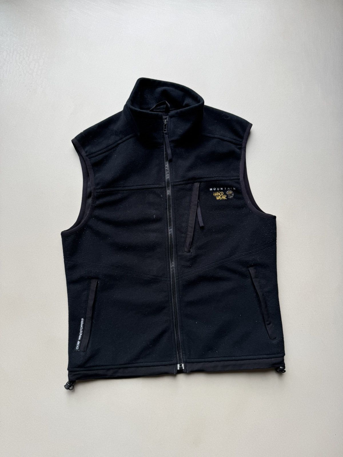 STÜSSY MOUNTAINHARDWEAR WINDSTOPPER VEST Stüssy & Mountain Hardwear Windstopper® Vest – Black | Outerwear