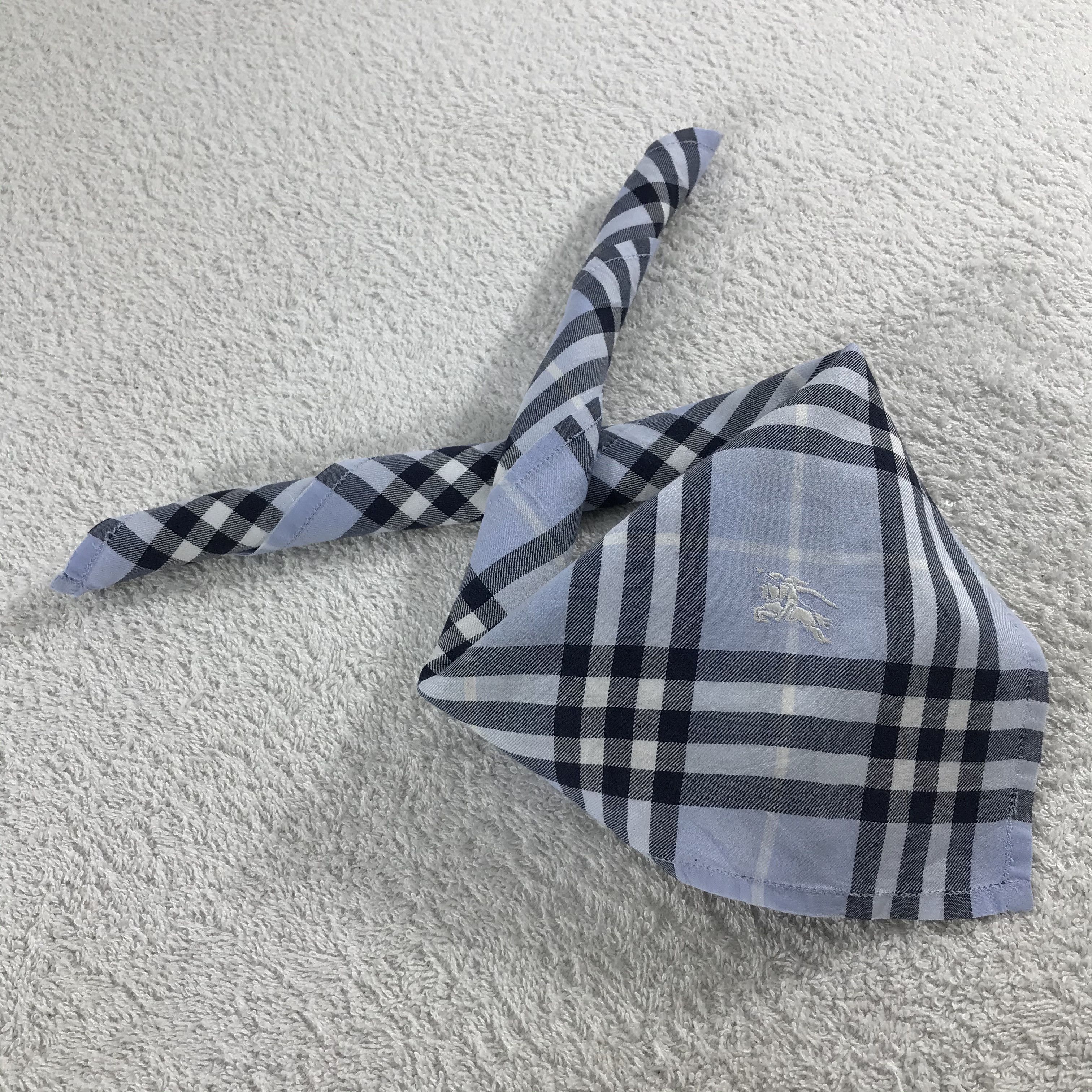 Burberry × Vintage Burberry Bandana / Handkerchief / Neckerchief - S181 Size ONE SIZE - 4 Thumbnail