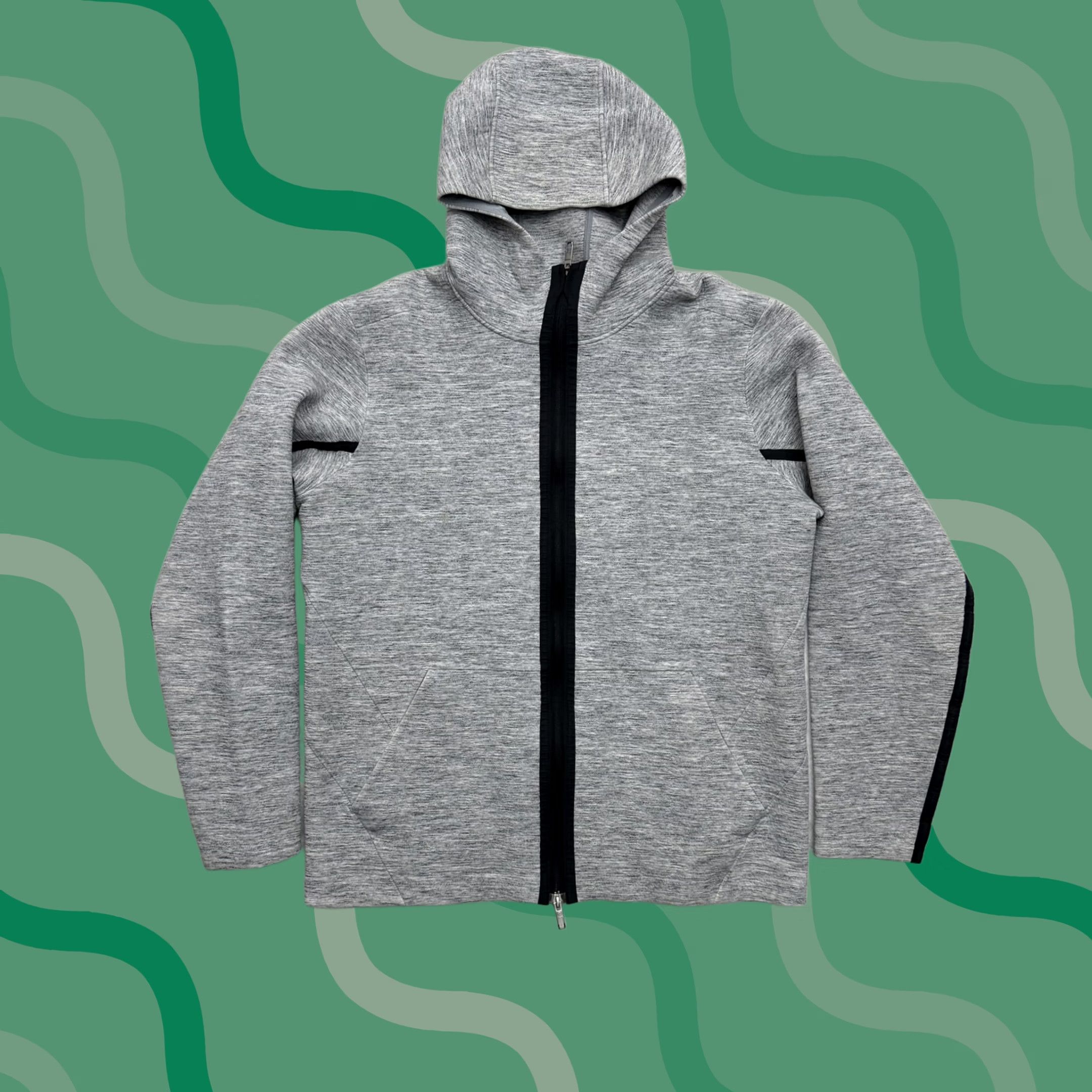 Lululemon Lululemon Jacket Hoodie Tech Mens XL Gray Full Zip Up Athleisure Performance Hoodie Black? Size US L / EU 52-54 / 3 - 1 Thumbnail