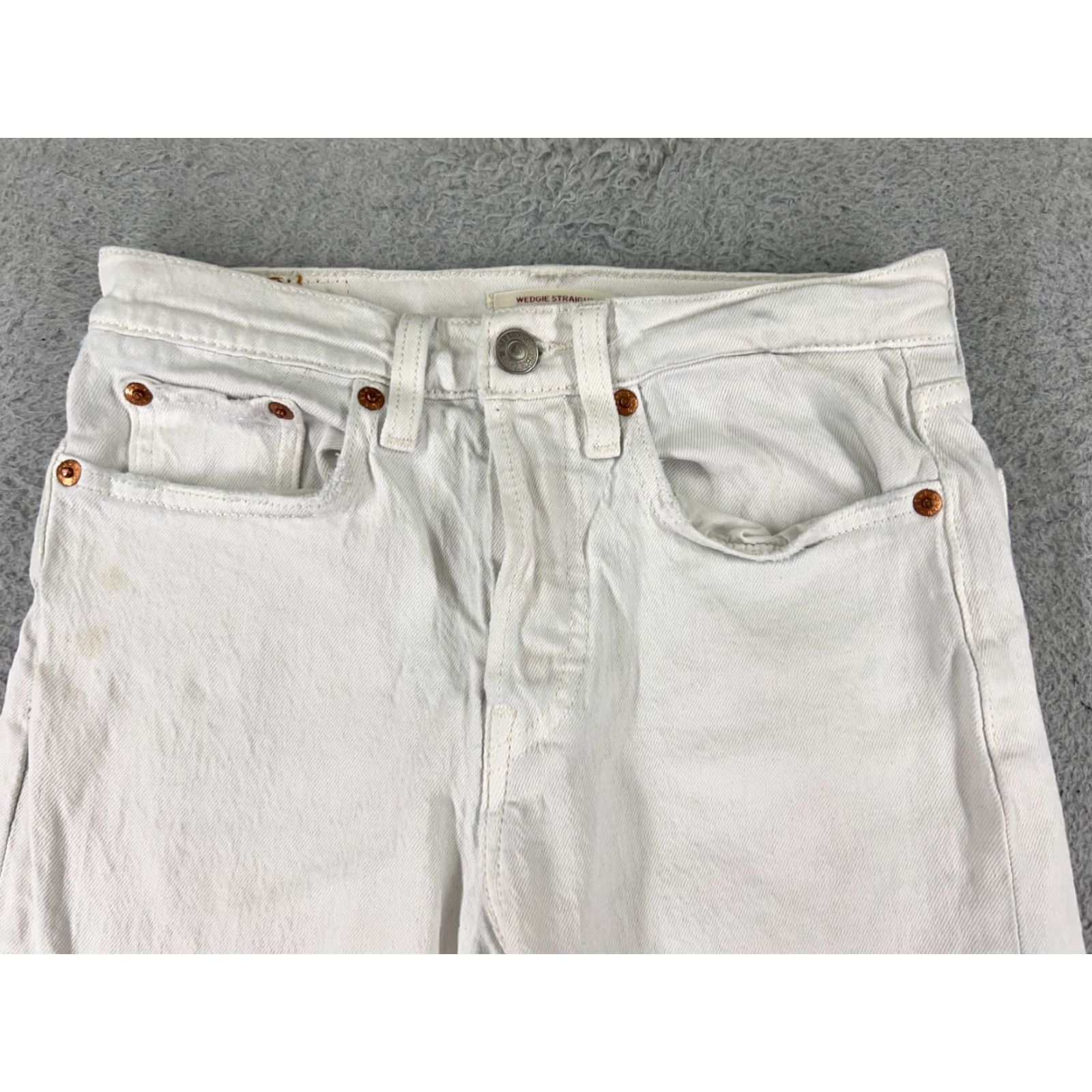 Levi's VINTAGE Levis Premium Jeans Womens White Denim Levi's Wedgie Fit 24x24 Straight 22in Waist 22in High Rise Size 42" / US 20 - 4 Thumbnail