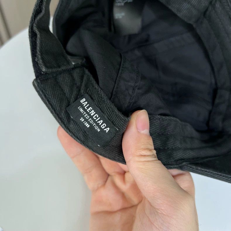 Balenciaga Balenciaga Washed embroidered monogram baseball cap 2502-Ne Size ONE SIZE - 4 Thumbnail