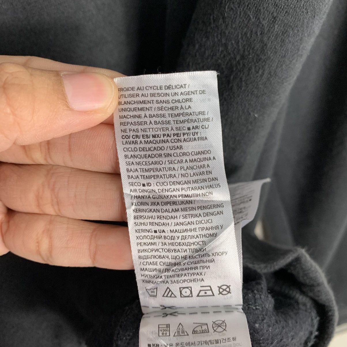 Gap Vintage Gap Big Logo Sweatshirt Size US L / EU 52-54 / 3 - 15 Thumbnail
