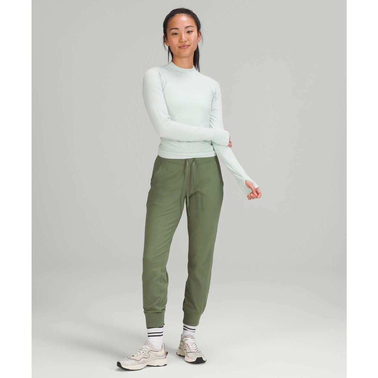Lululemon Lululemon Jogger Pants Women Olive Green S - C003 Size 28" / US 6 / IT 42 - 1 Thumbnail