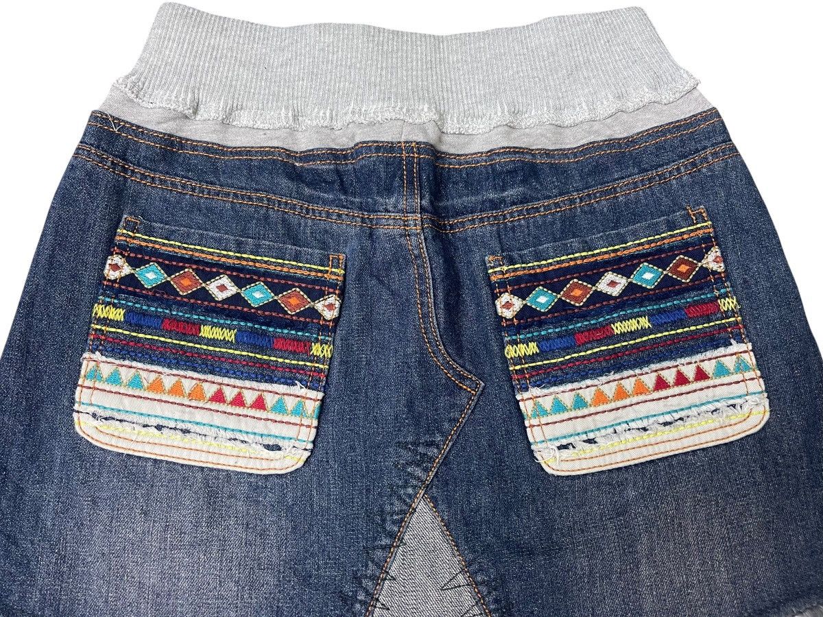 Japanese Brand Vintage Anti Ballistic Aztec Pattern Mini Skirt Streetwear Size 27" / US 4 / IT 40 - 3 Thumbnail