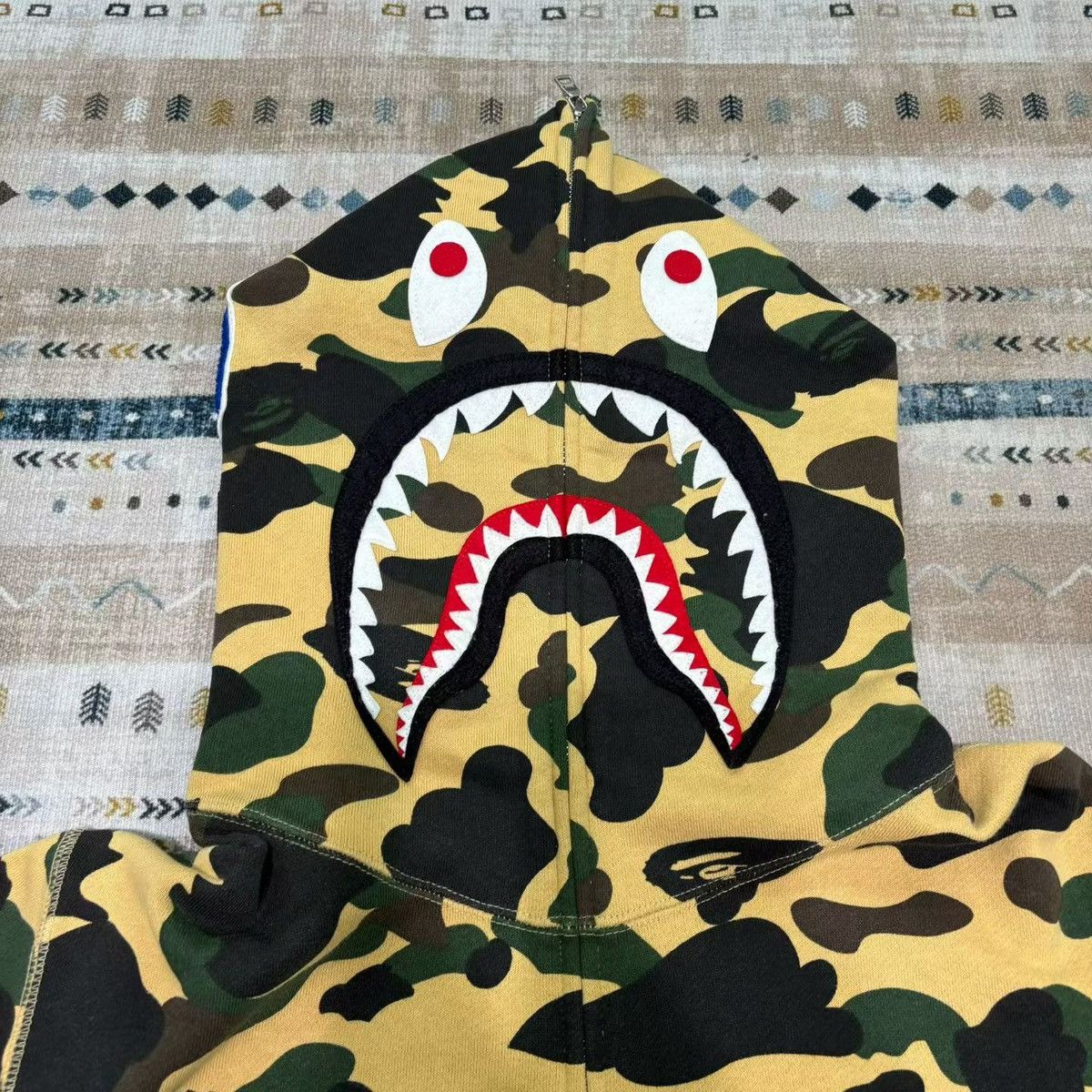 Bape CAMO SHARK FULL ZIP HOODIE Size US XL / EU 56 / 4 - 3 Thumbnail
