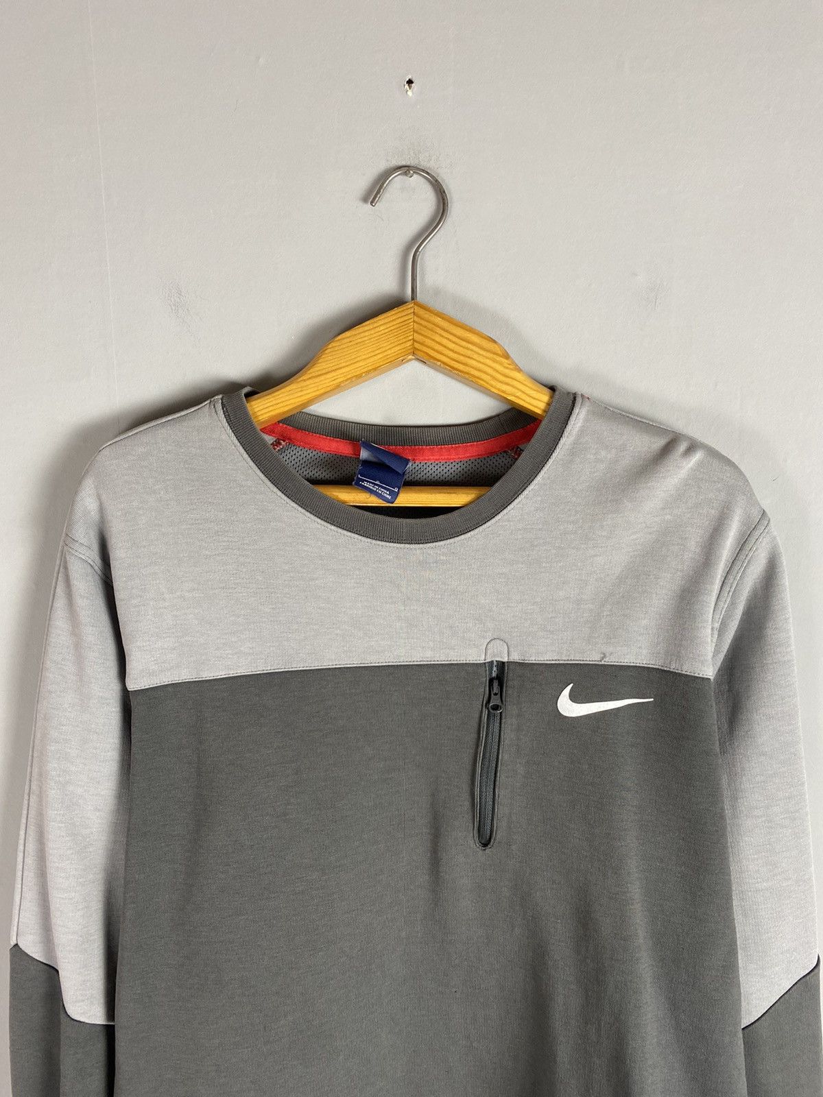 Nike × Vintage Vintage Nike sweatshirt Size US M / EU 48-50 / 2 - 2 Thumbnail