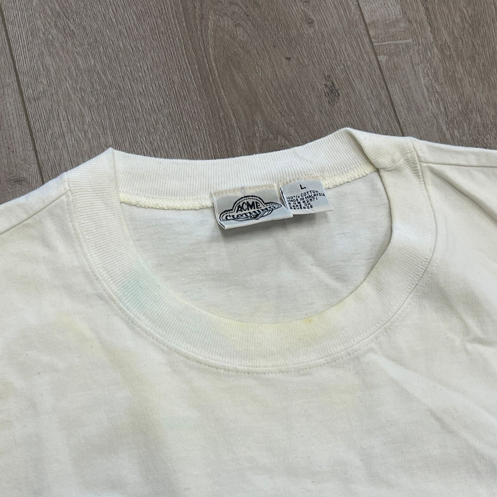 Vintage vintage 1990s Looney Tunes One World One Chance Tee Size L Size US L / EU 52-54 / 3 - 5 Thumbnail