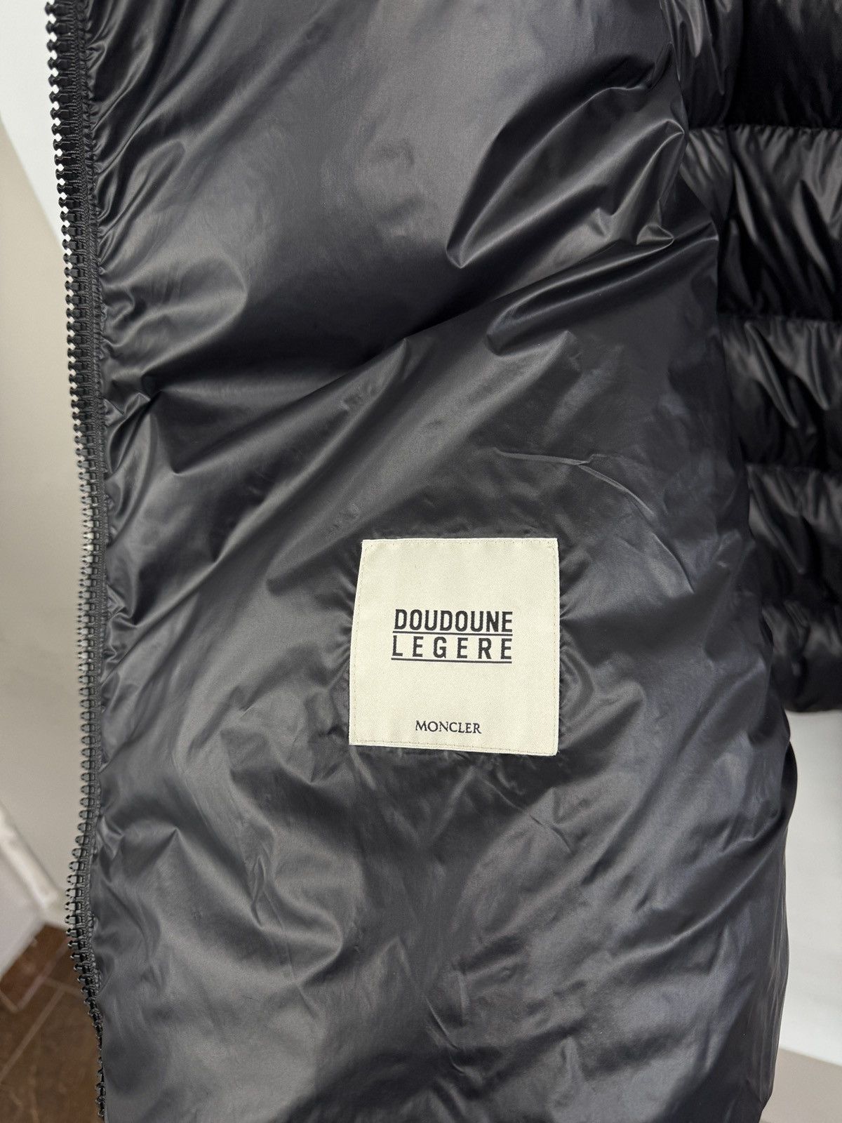 Moncler 🇮🇹 Moncler Salix Giubbotto Doudoune Legere Down Puffer Jacket Size XL / US 12-14 / IT 48-50 - 21 Thumbnail