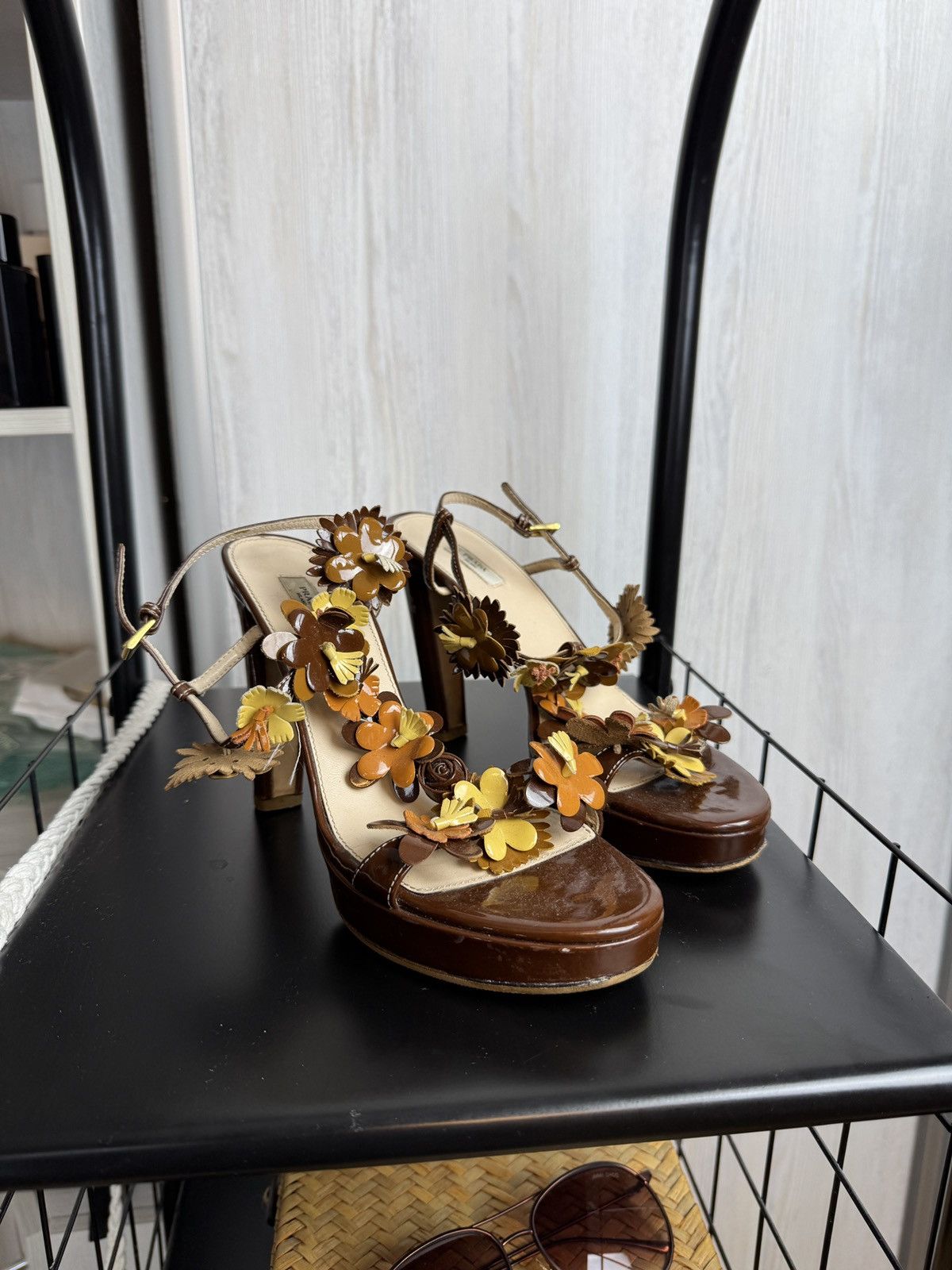 Prada Prada Milano patent leather flower sandals heels Size US 8 / IT 38 - 1 Thumbnail