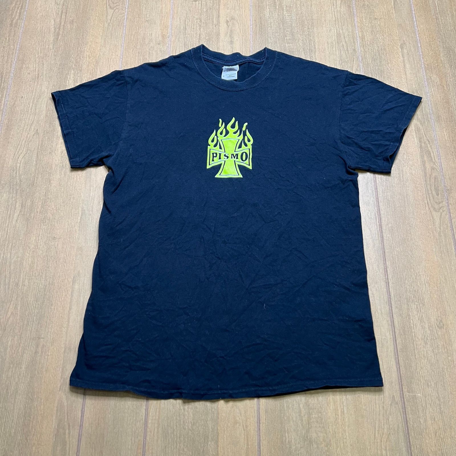 Gildan PISMO Yo, Banana Boy Oceano Dunes, California T-shirt Sz M Size US M / EU 48-50 / 2 - 1 Thumbnail